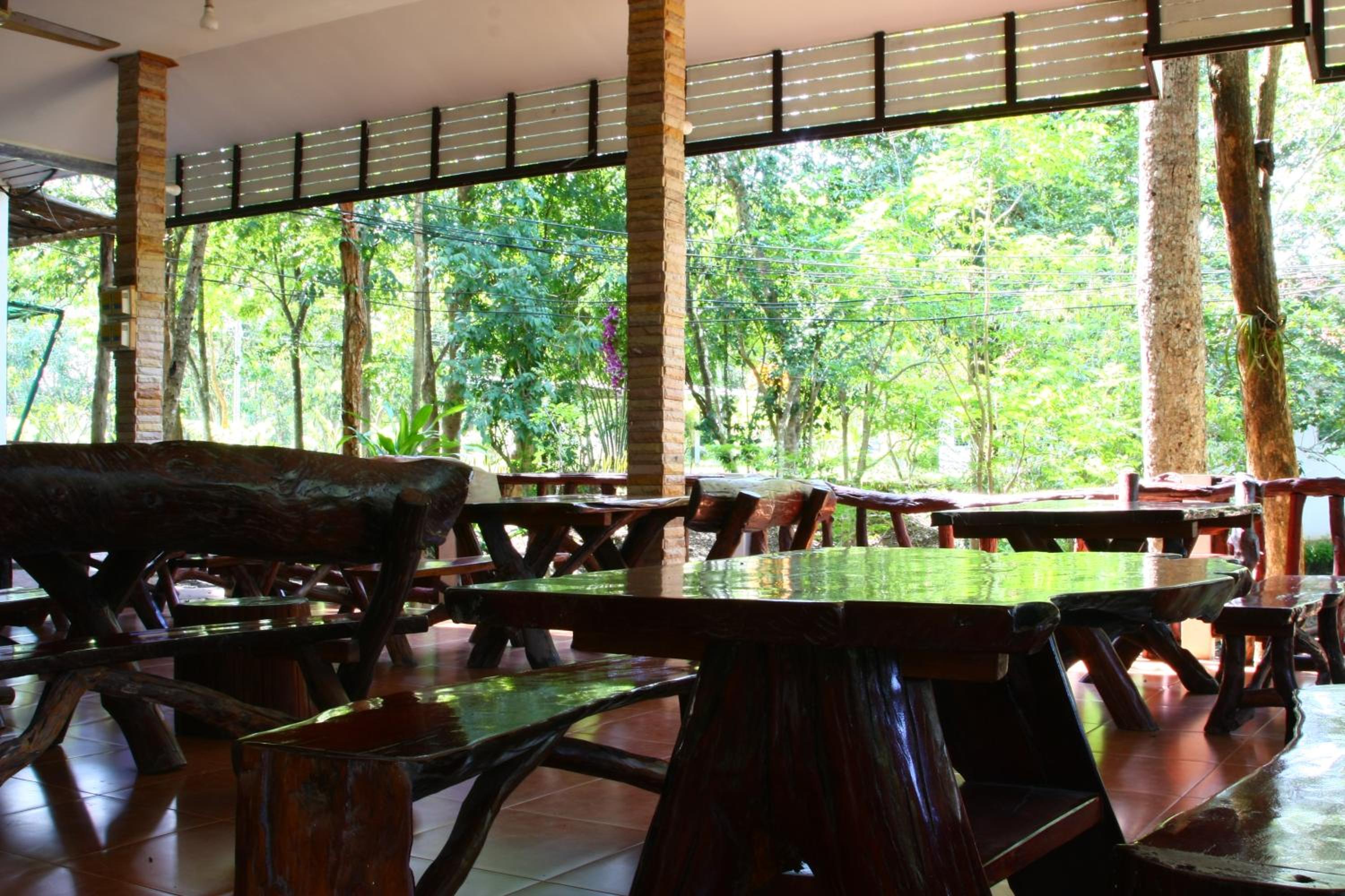 Saiyok River House