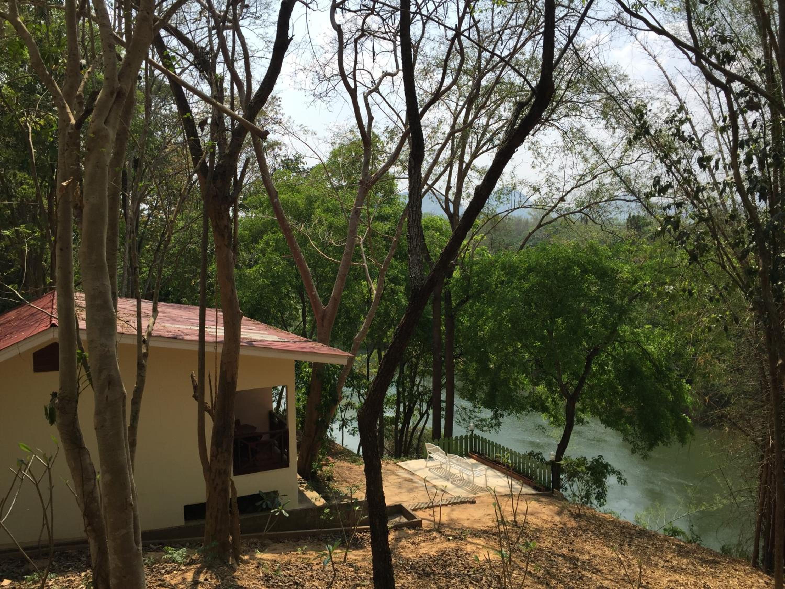 Saiyok River House