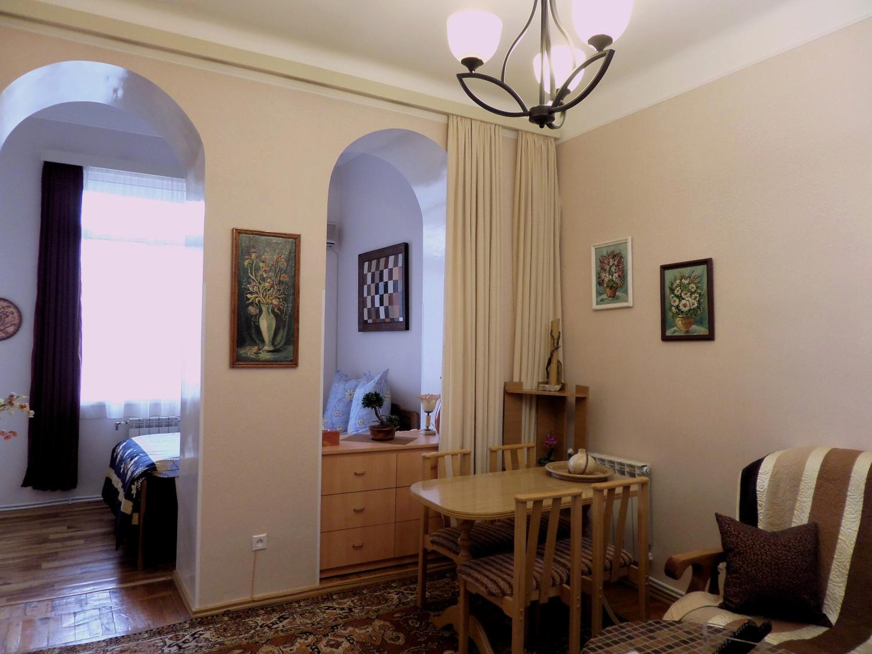 Ara & Gaya Аpartment