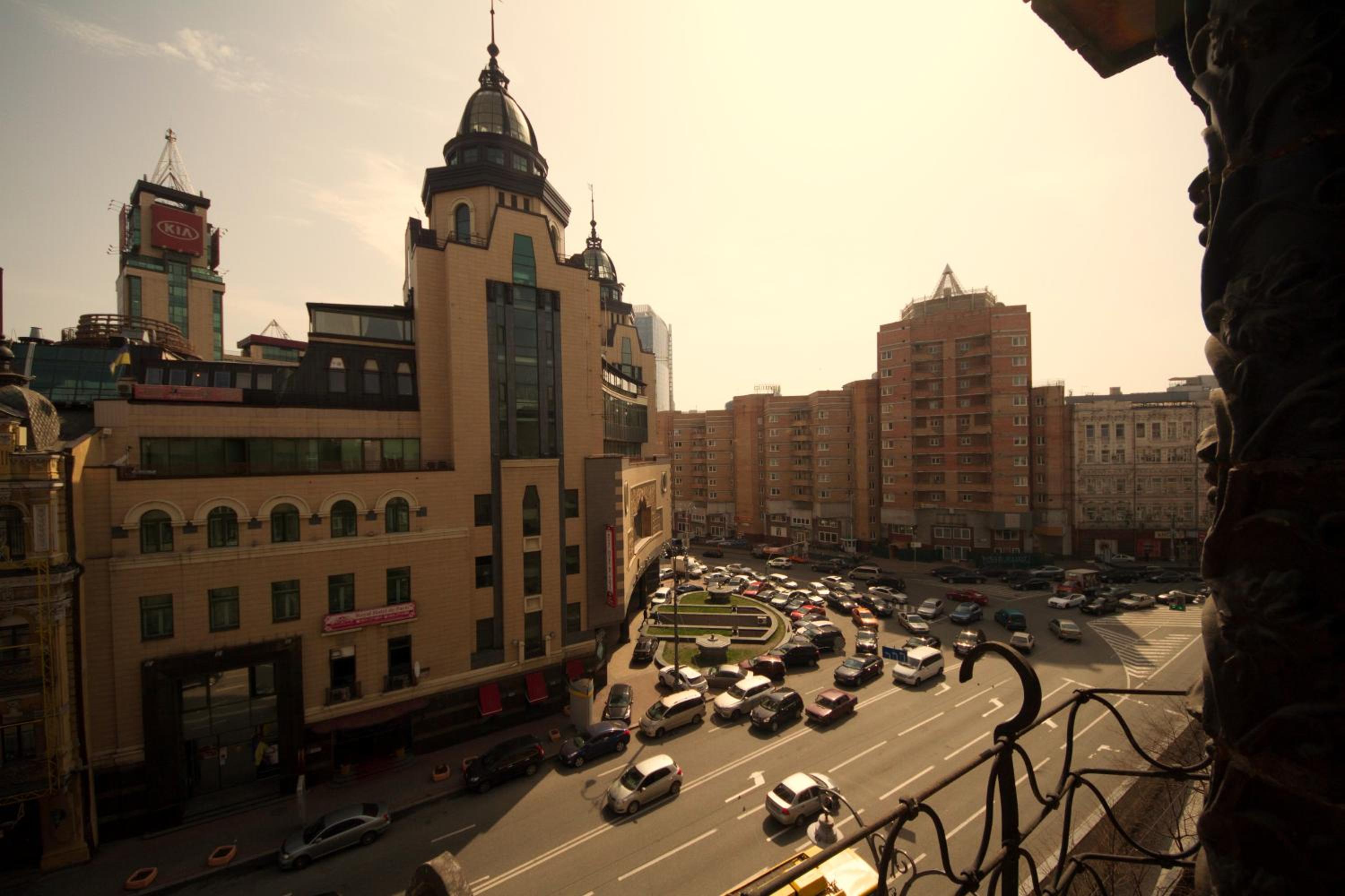 Apartment Arena City