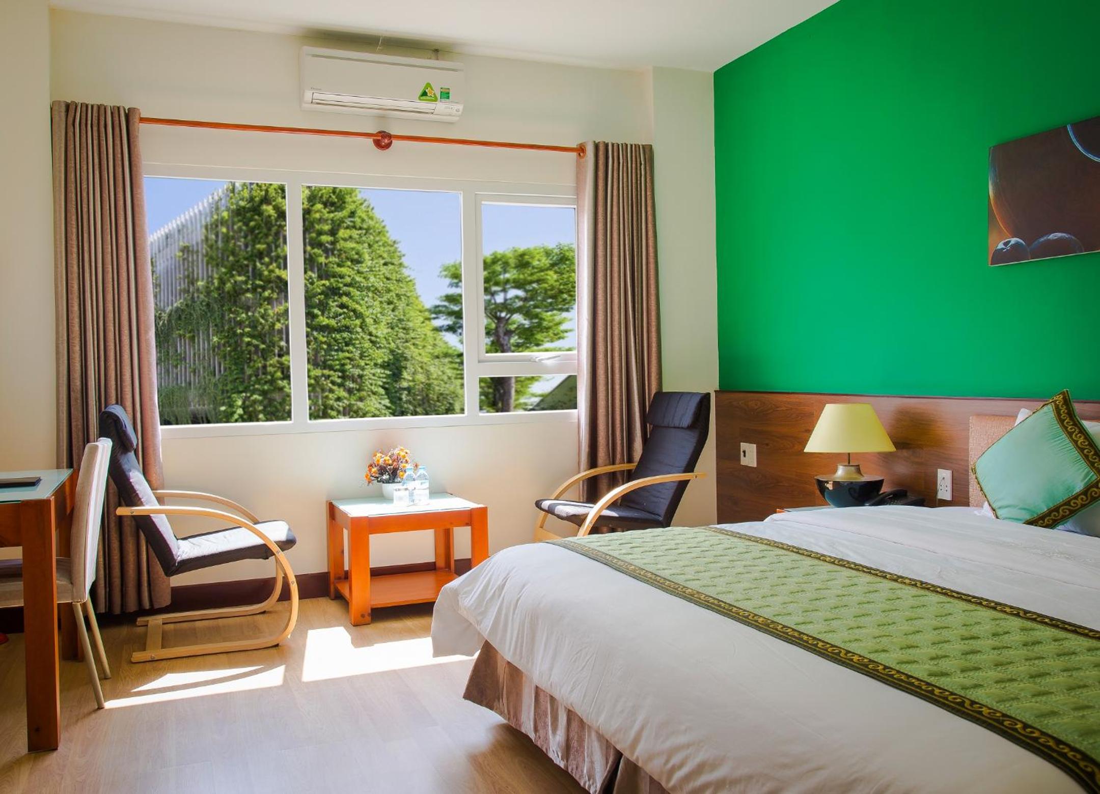 Sai Gon Phong Nha Hotel view 3