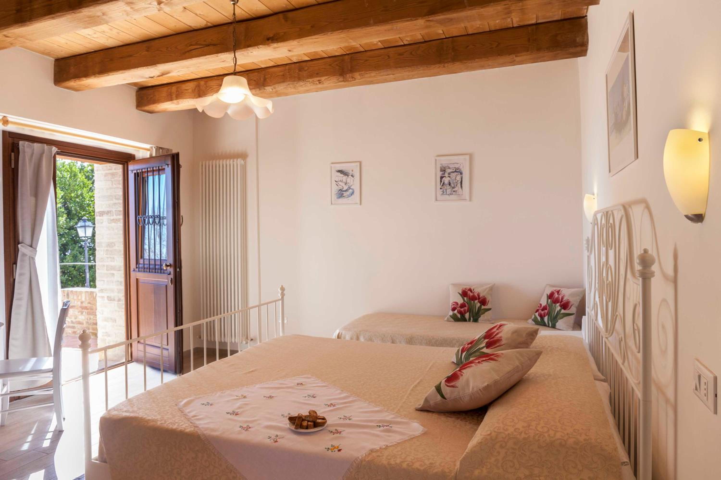 Villa Fiorita view 2