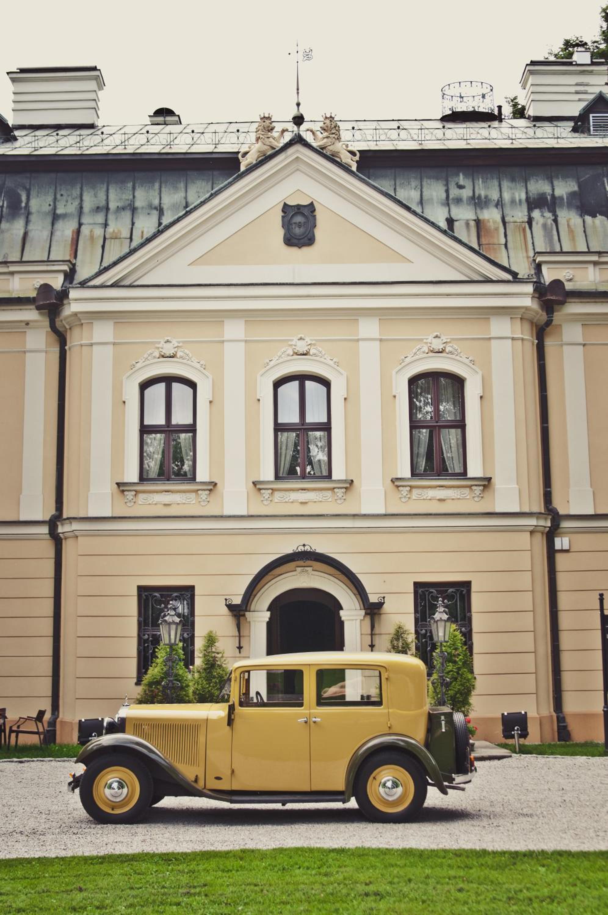Palac w Rybnej view 3