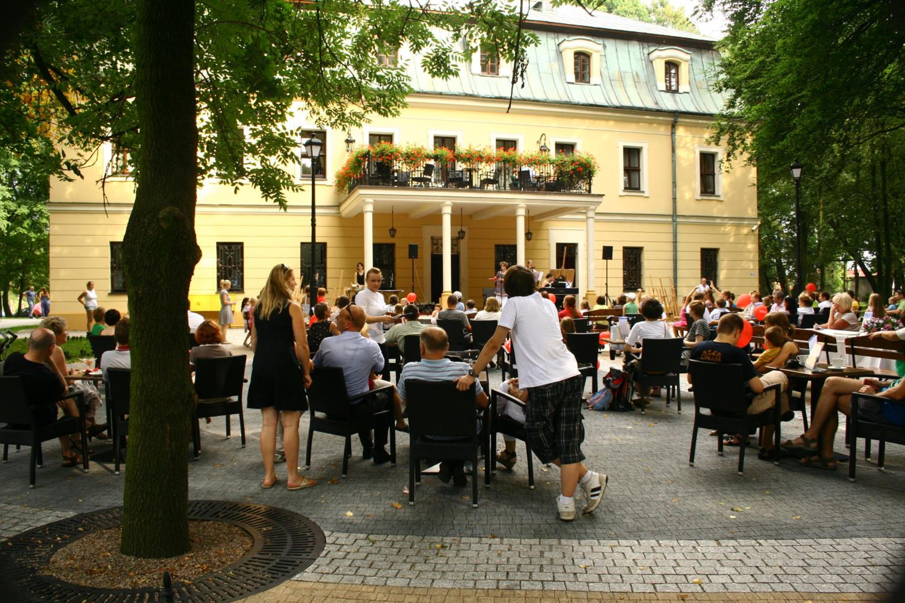 Photo 12