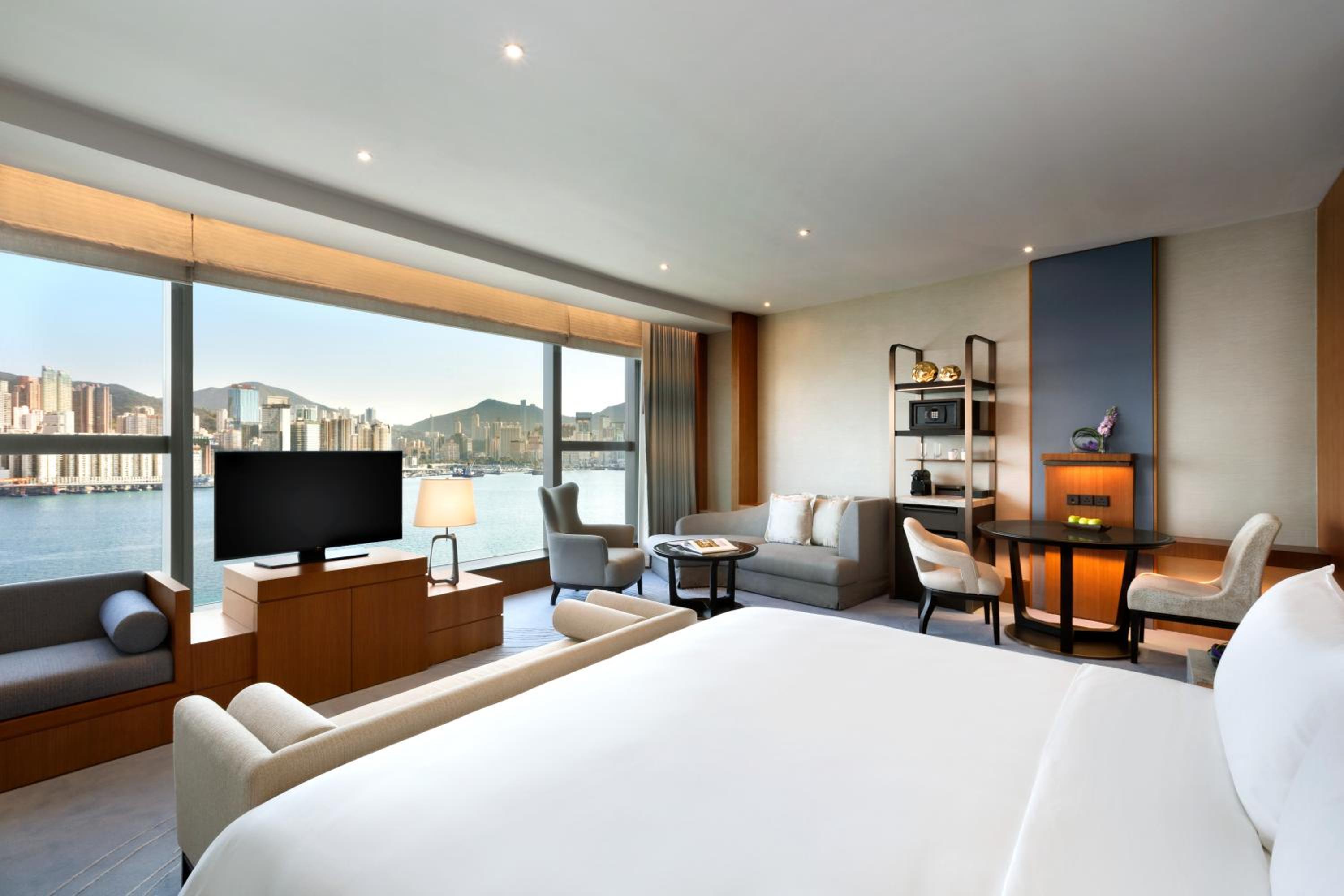 Kerry Hotel Hong Kong by Shangri-la