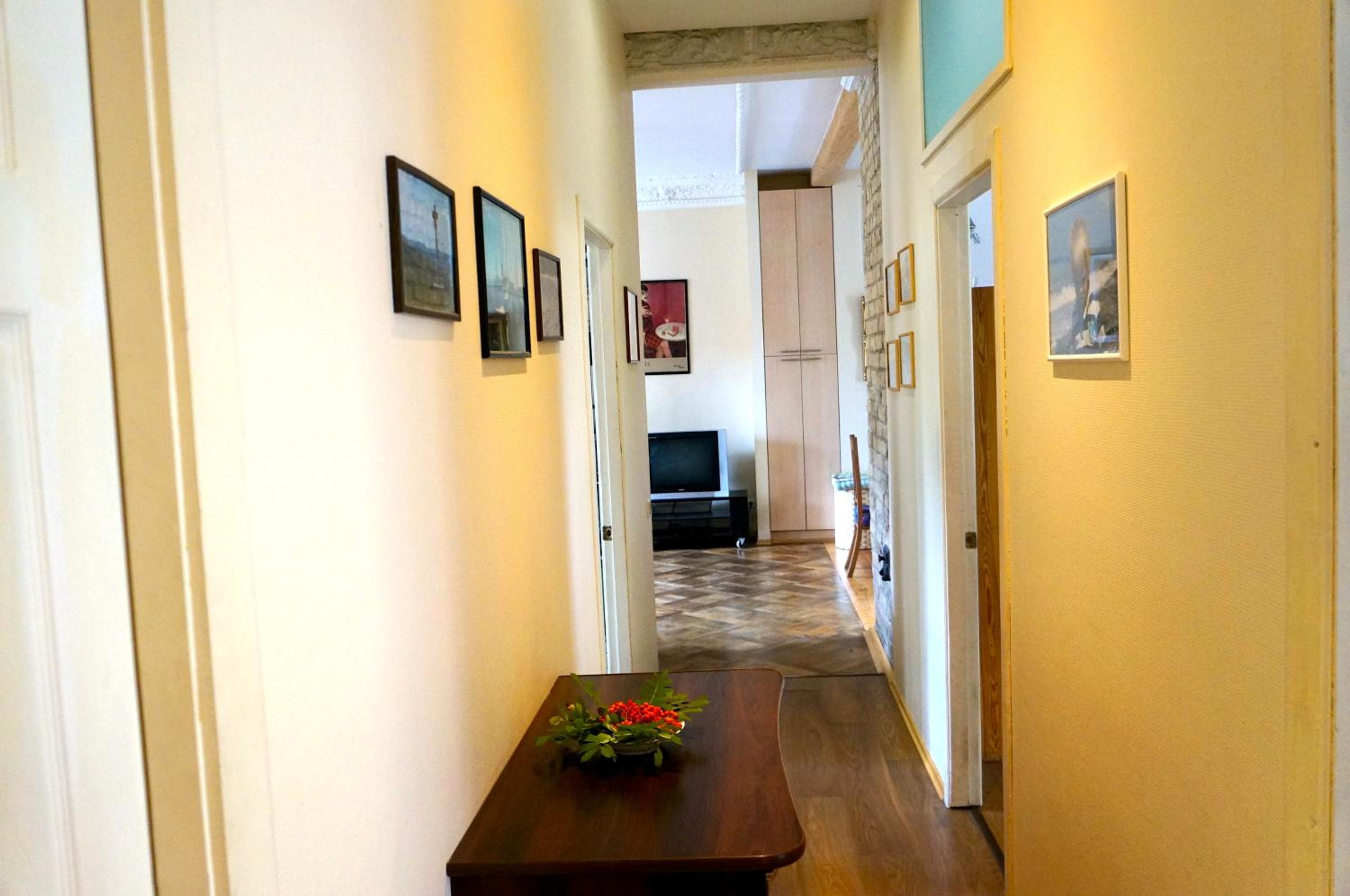 90 sq.m. apartment in centre of Vilnius view 3