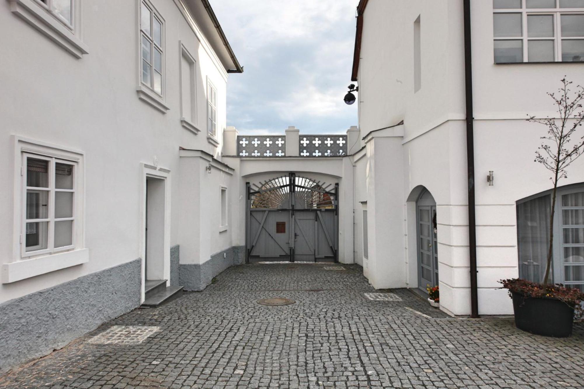 St. Terezie - Baroque Residence