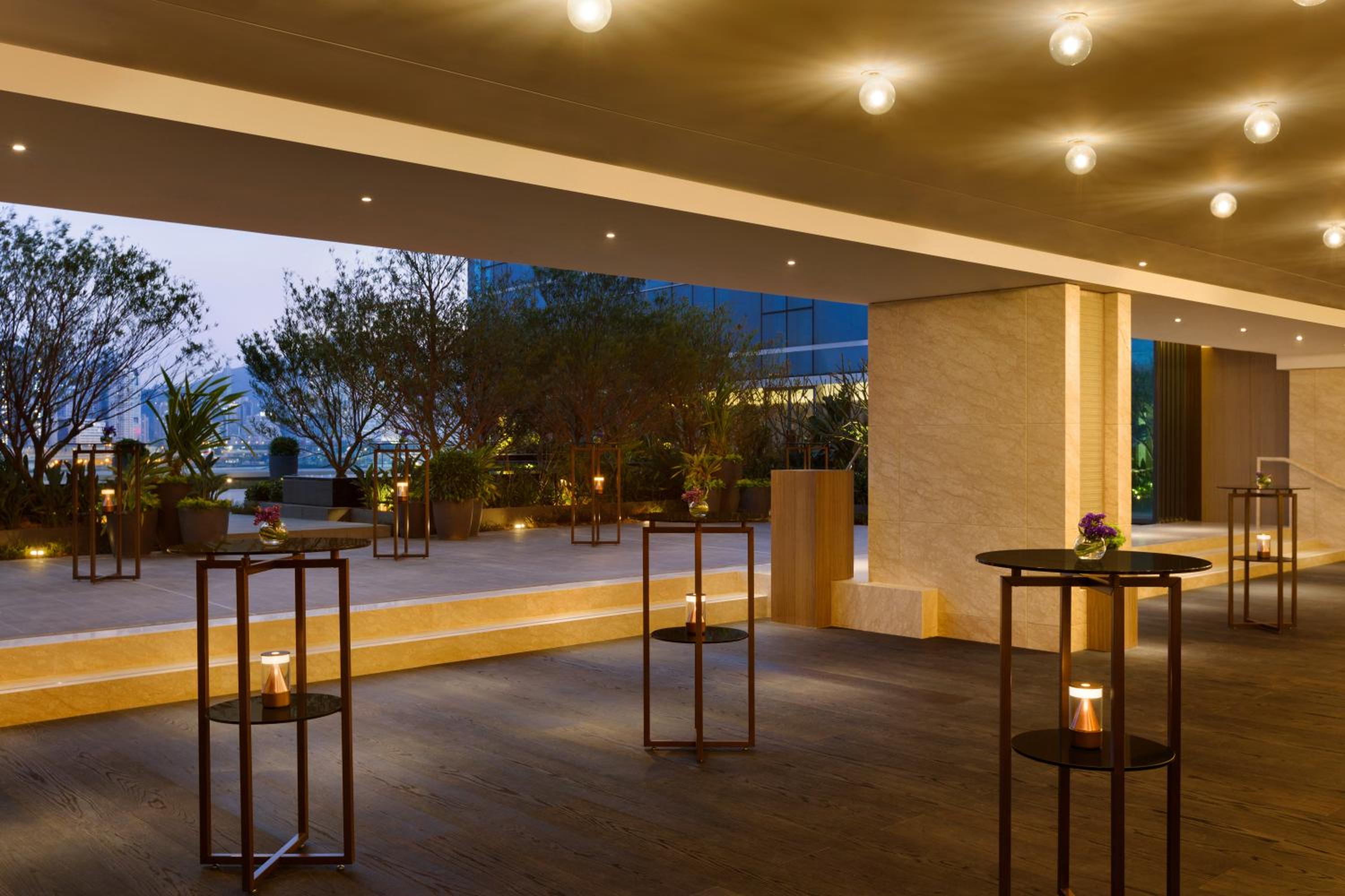 Kerry Hotel Hong Kong by Shangri-la