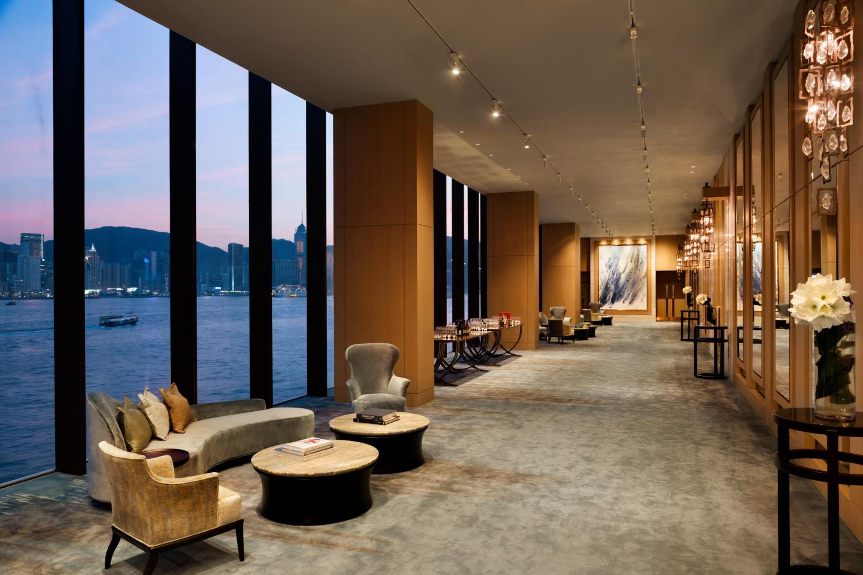 Kerry Hotel Hong Kong by Shangri-la