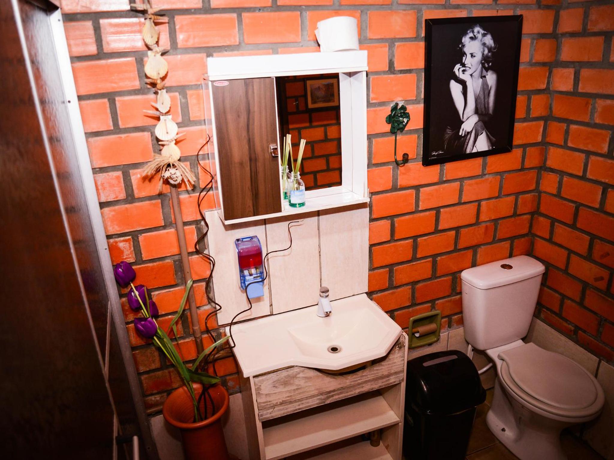 Pousada Hostel Albergue Explorer