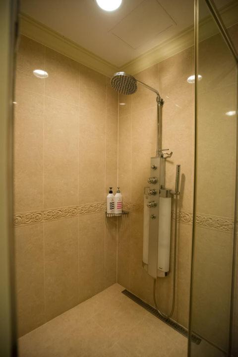Photo 34