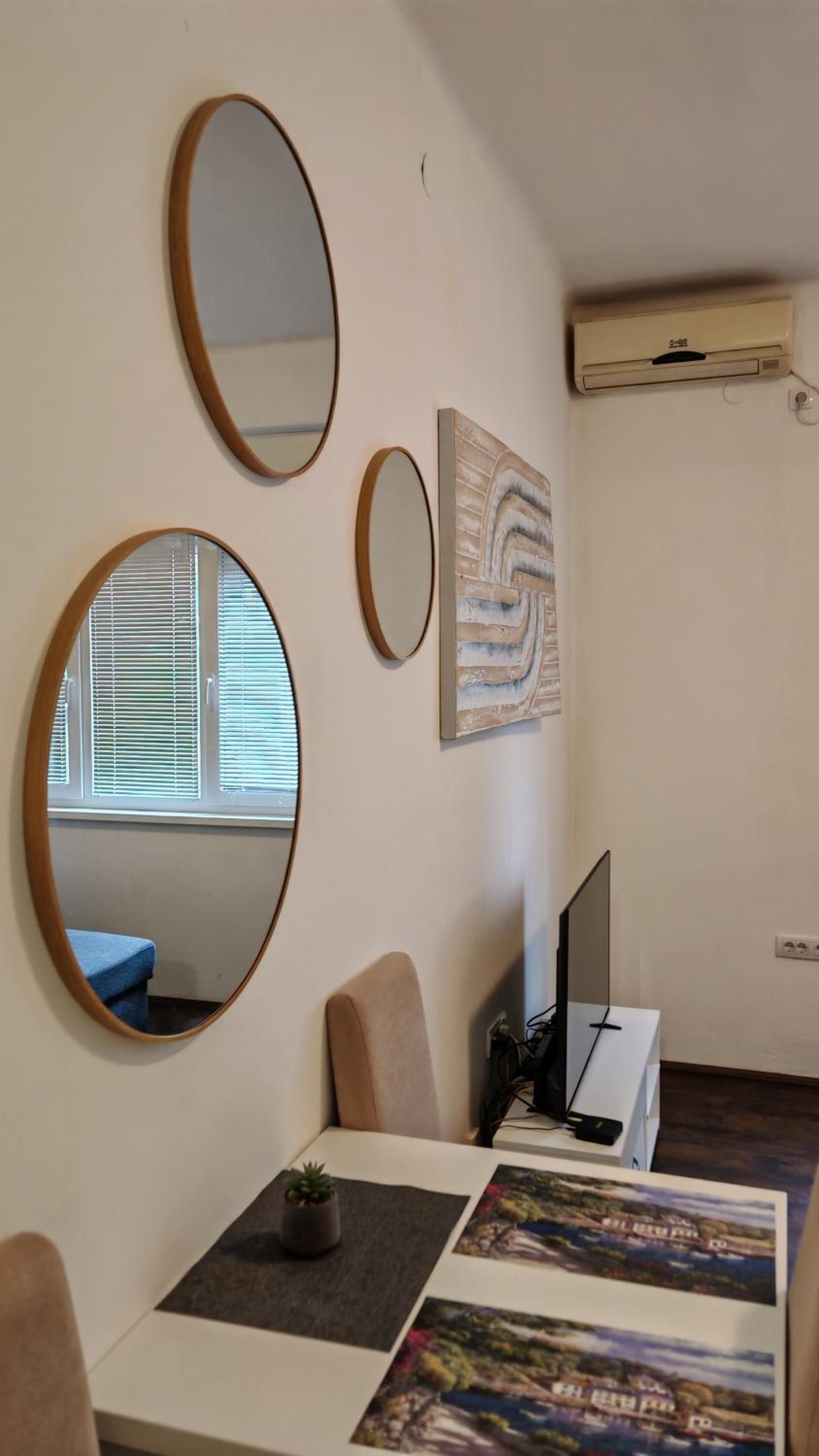 ZELENI VENAC Studio & Apartment