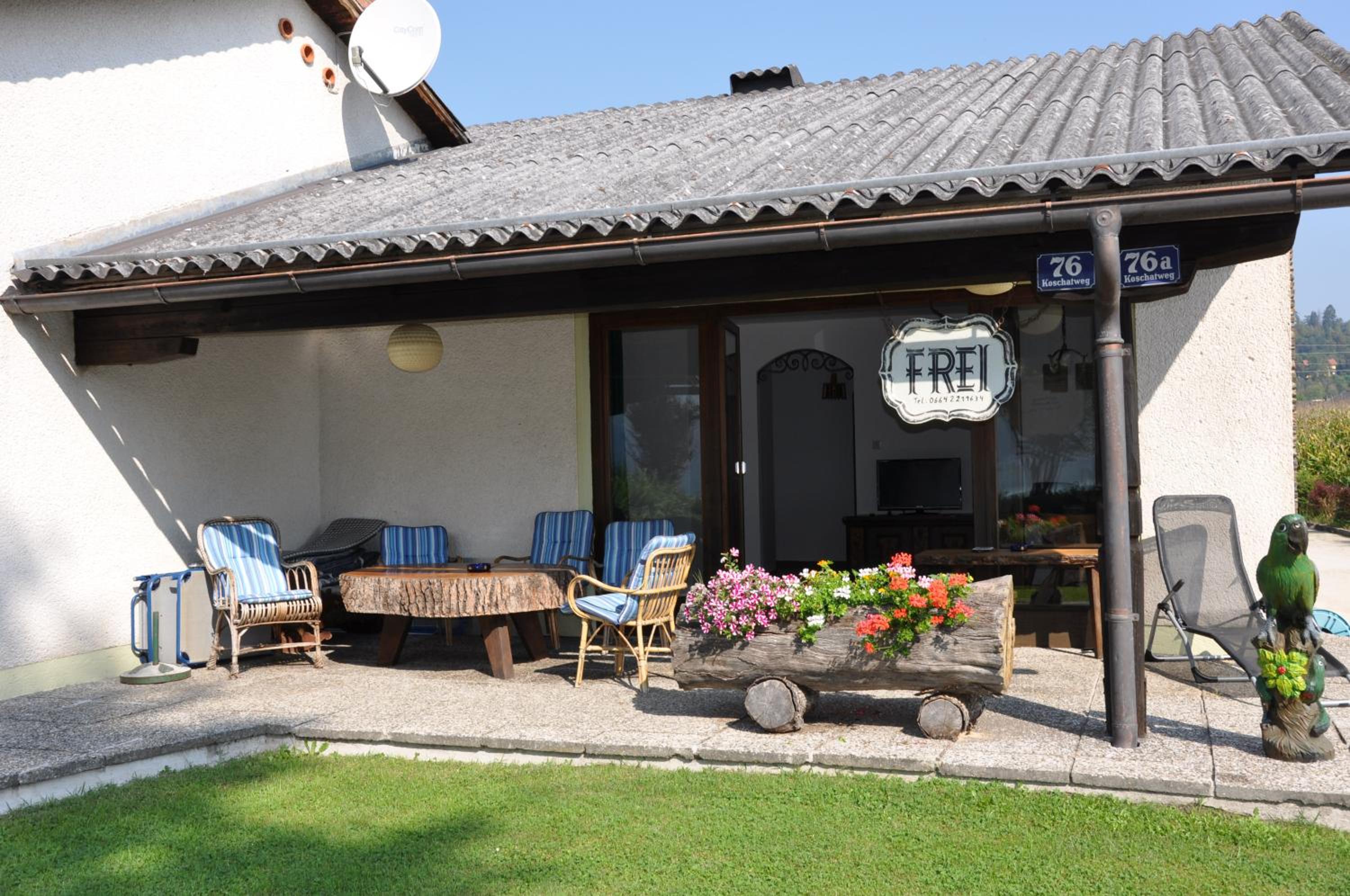 Seebungalows Wedenig direkt am See