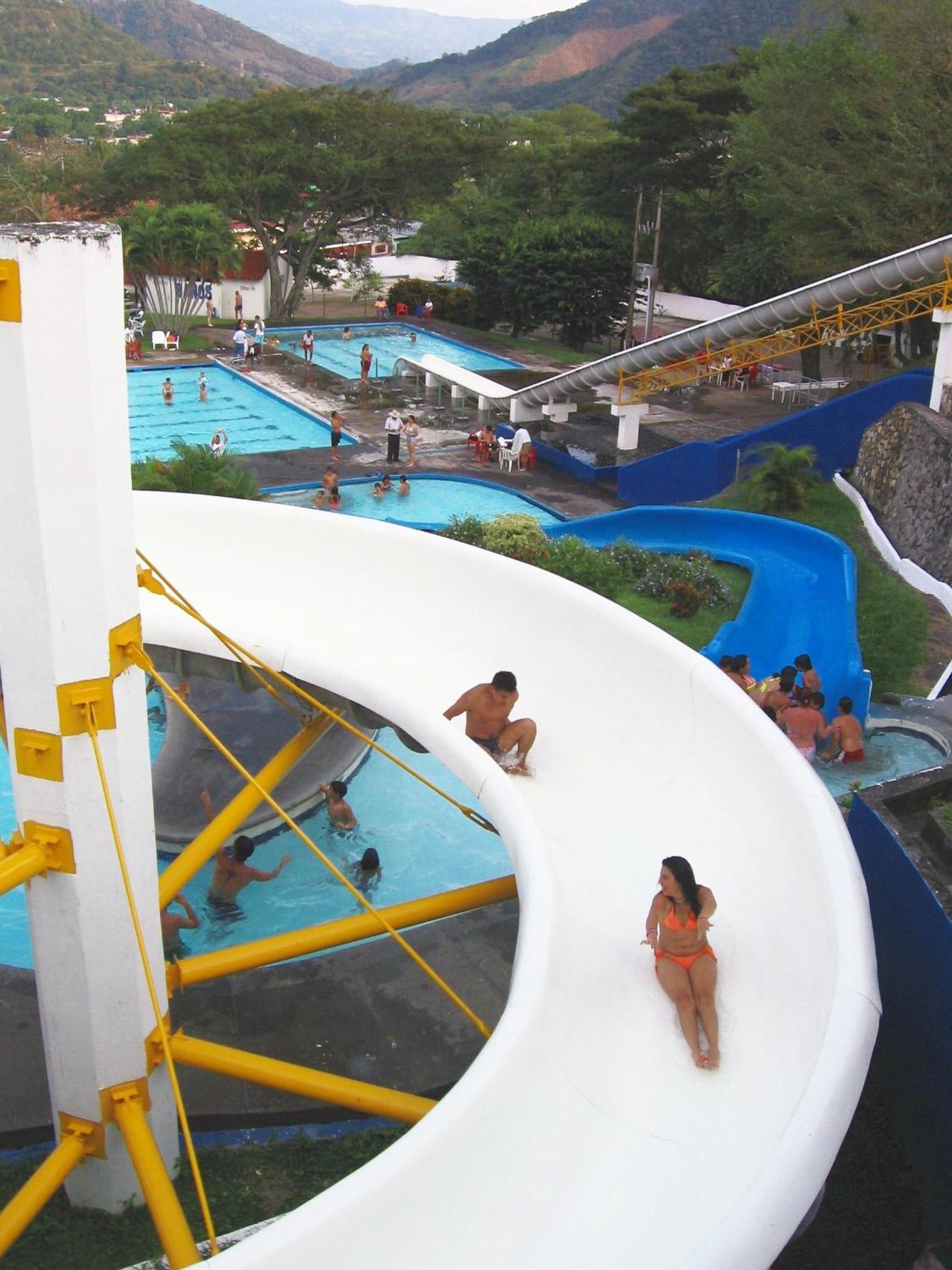 Hotel y Parque Acuatico Agua Sol Alegria
