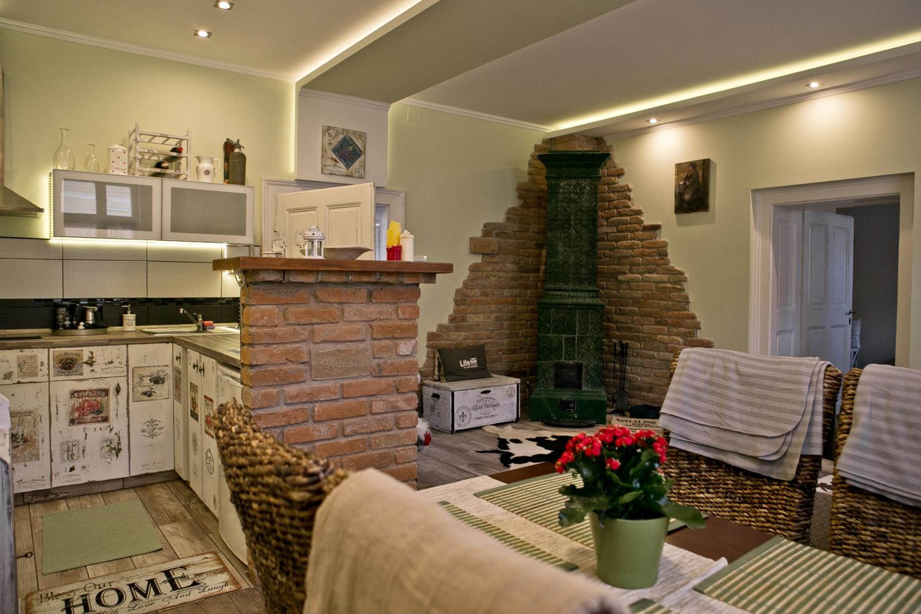 Gyulai 200 Éves Apartman view 3