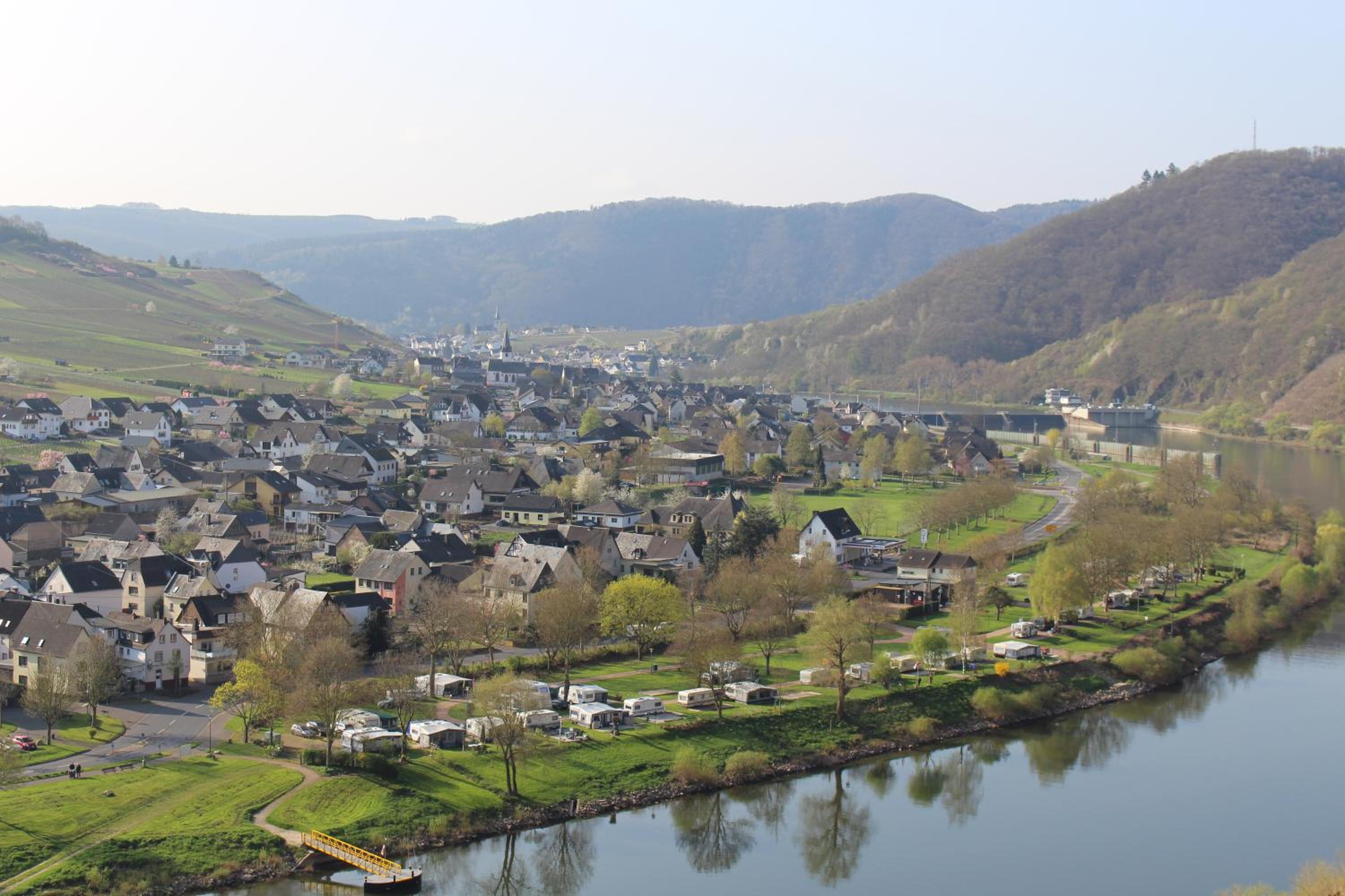 Ferienwohnungen Am Bruttiger Moselsteig