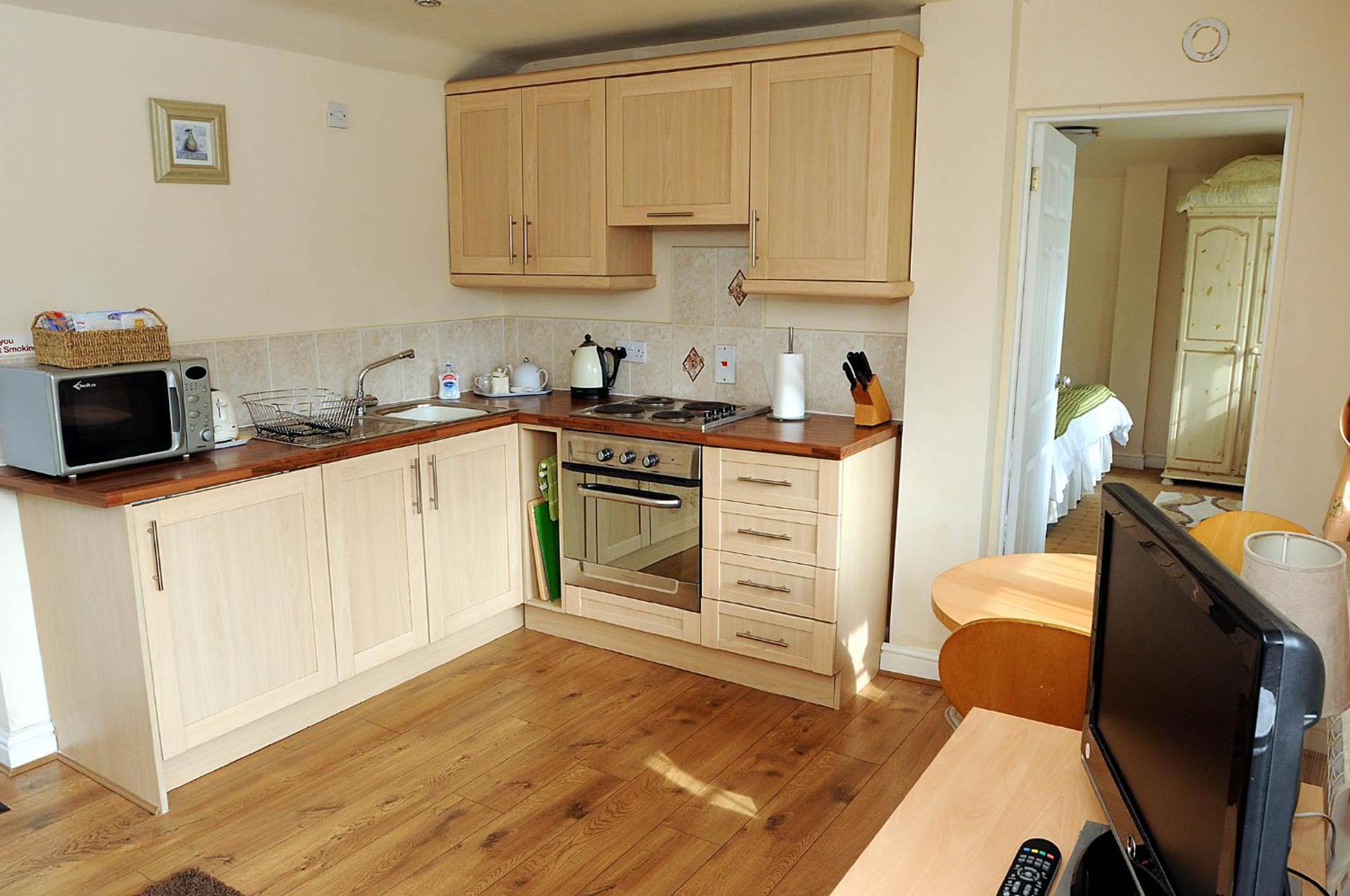Little Rushbrook Cottages