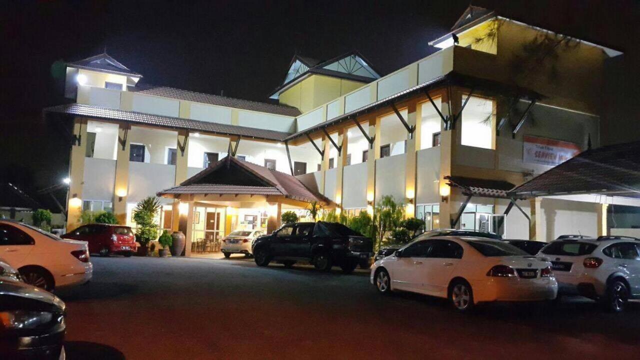 Teluk Lipat Seaview Inn photo 1