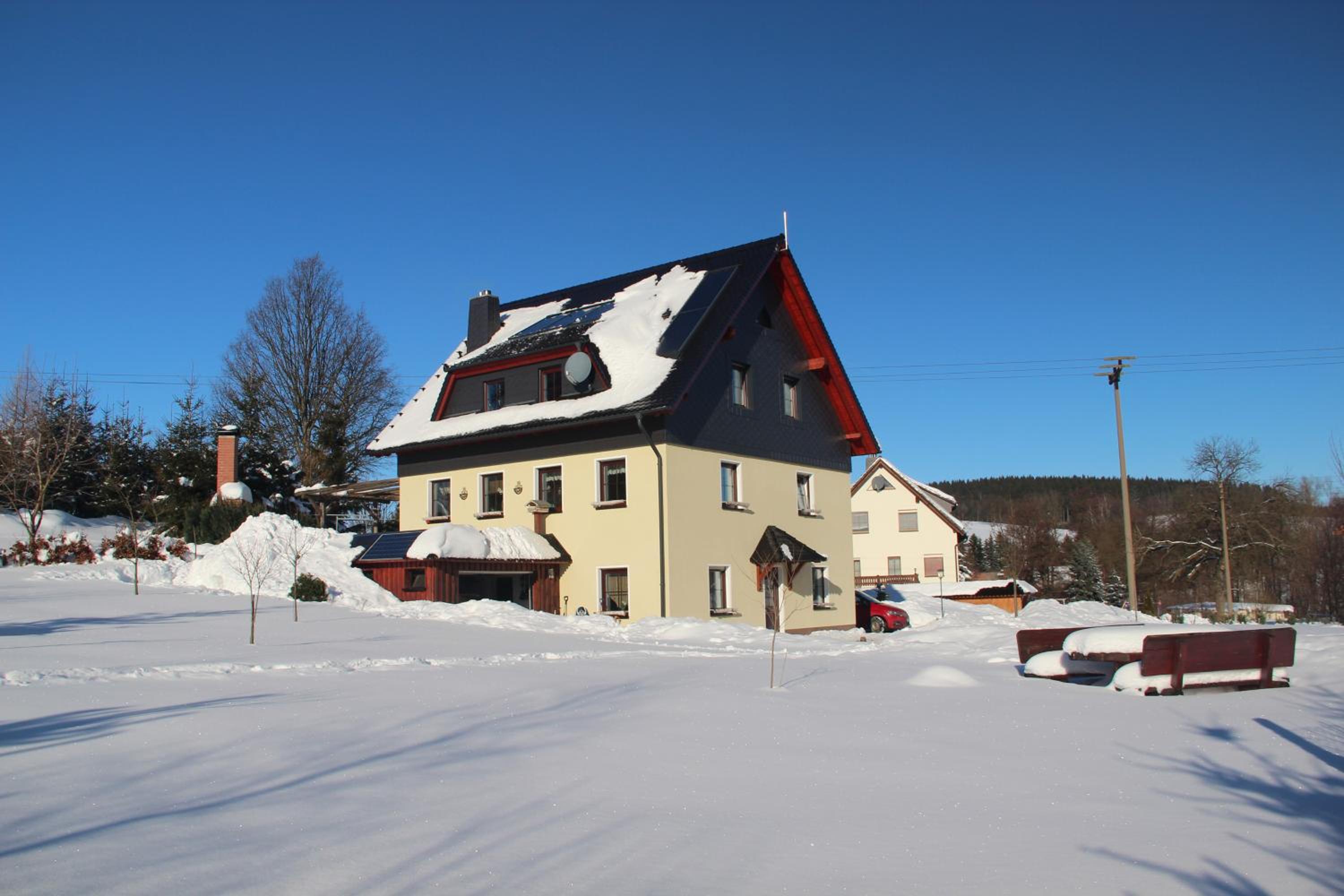Photo 9