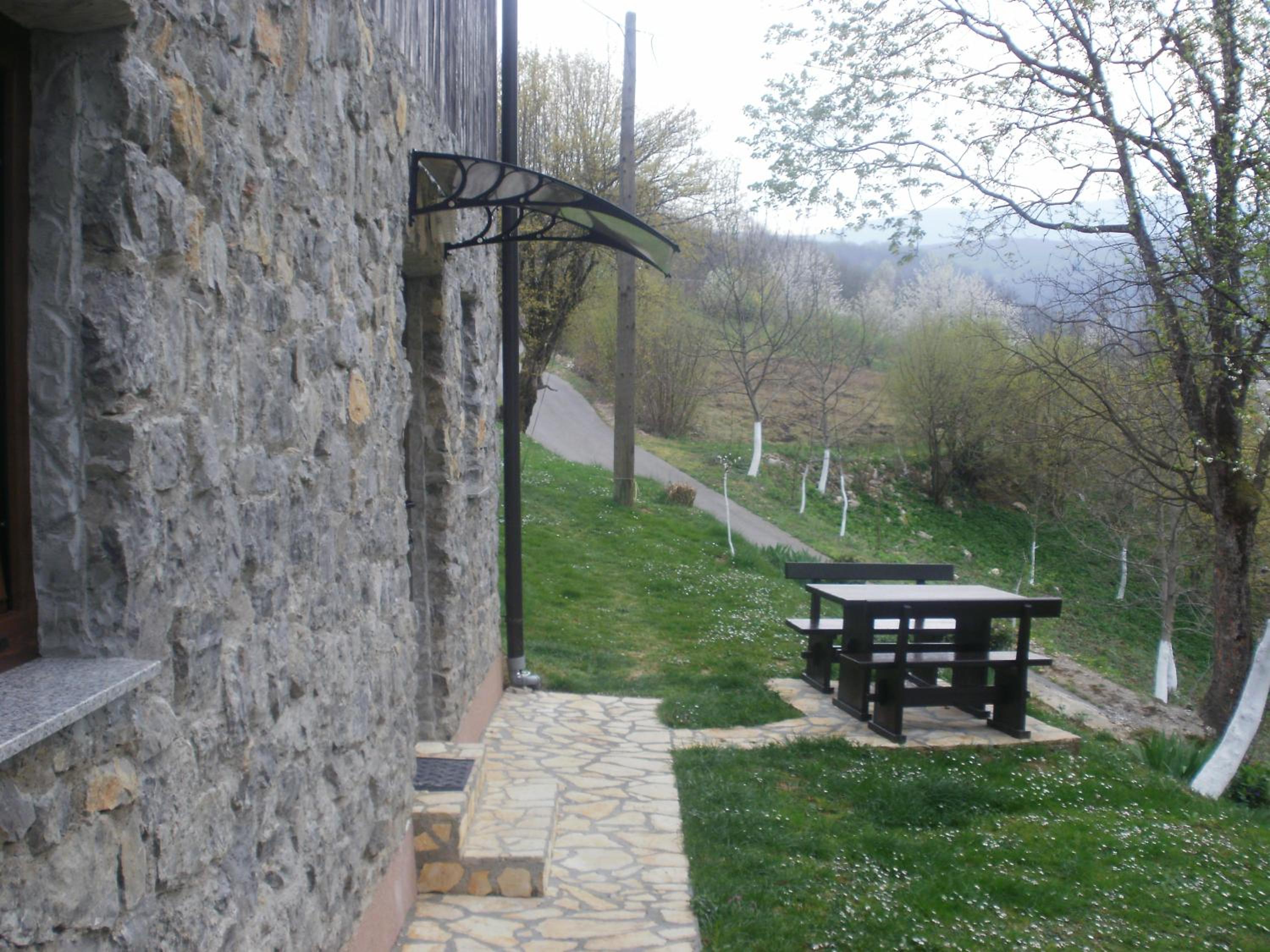 Photo 32