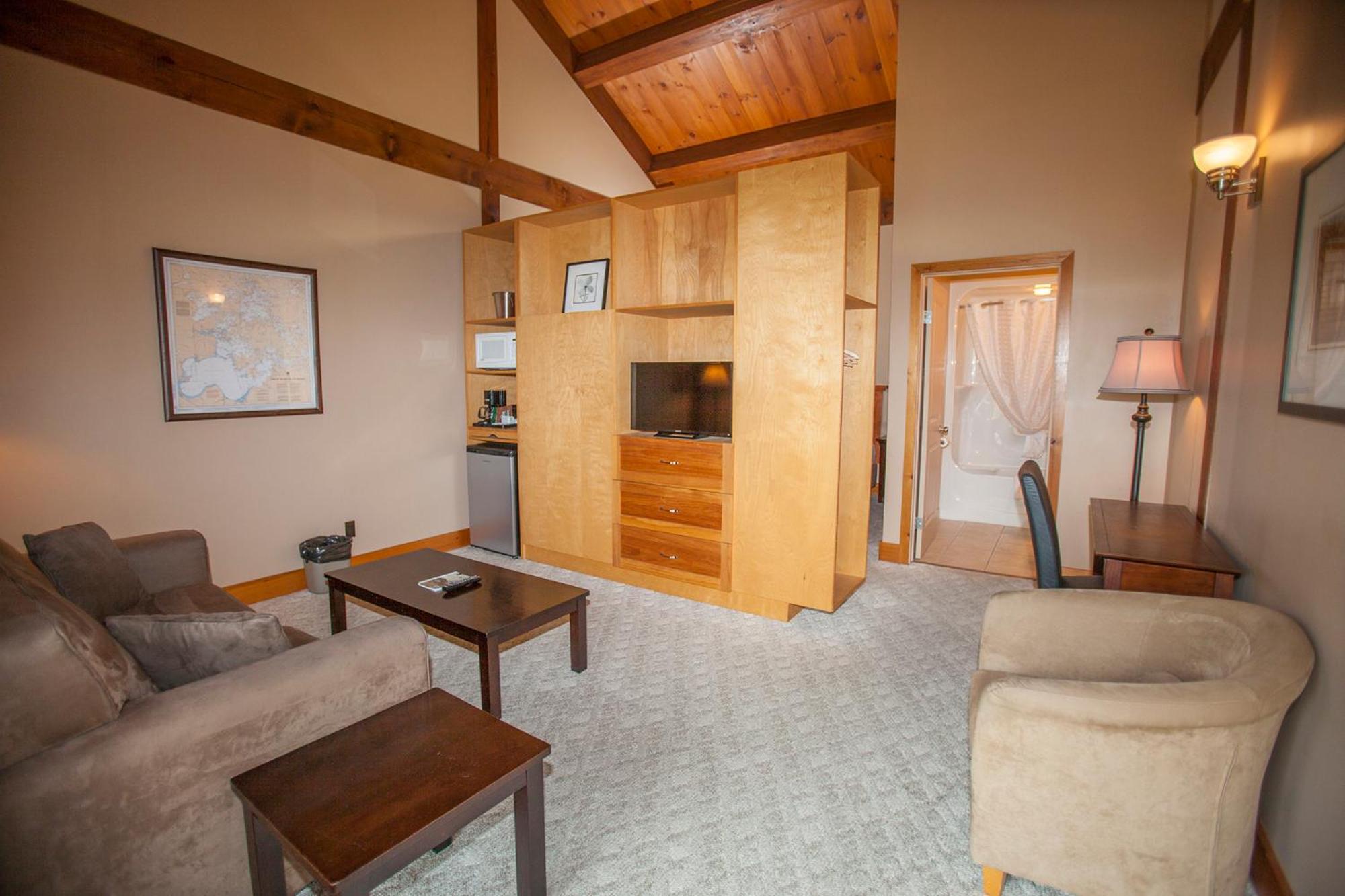 Timberland Inn