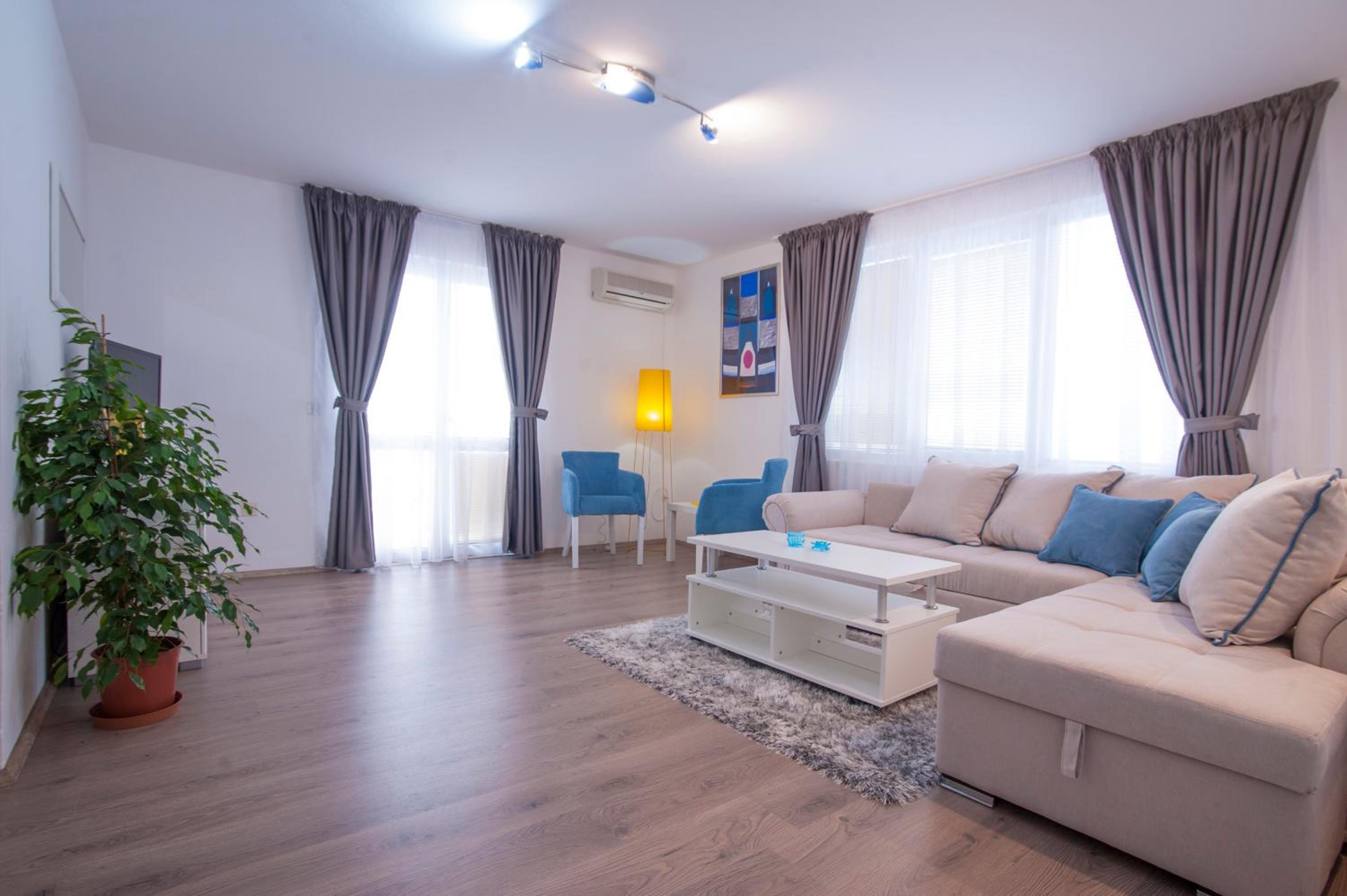 Apartments Grand