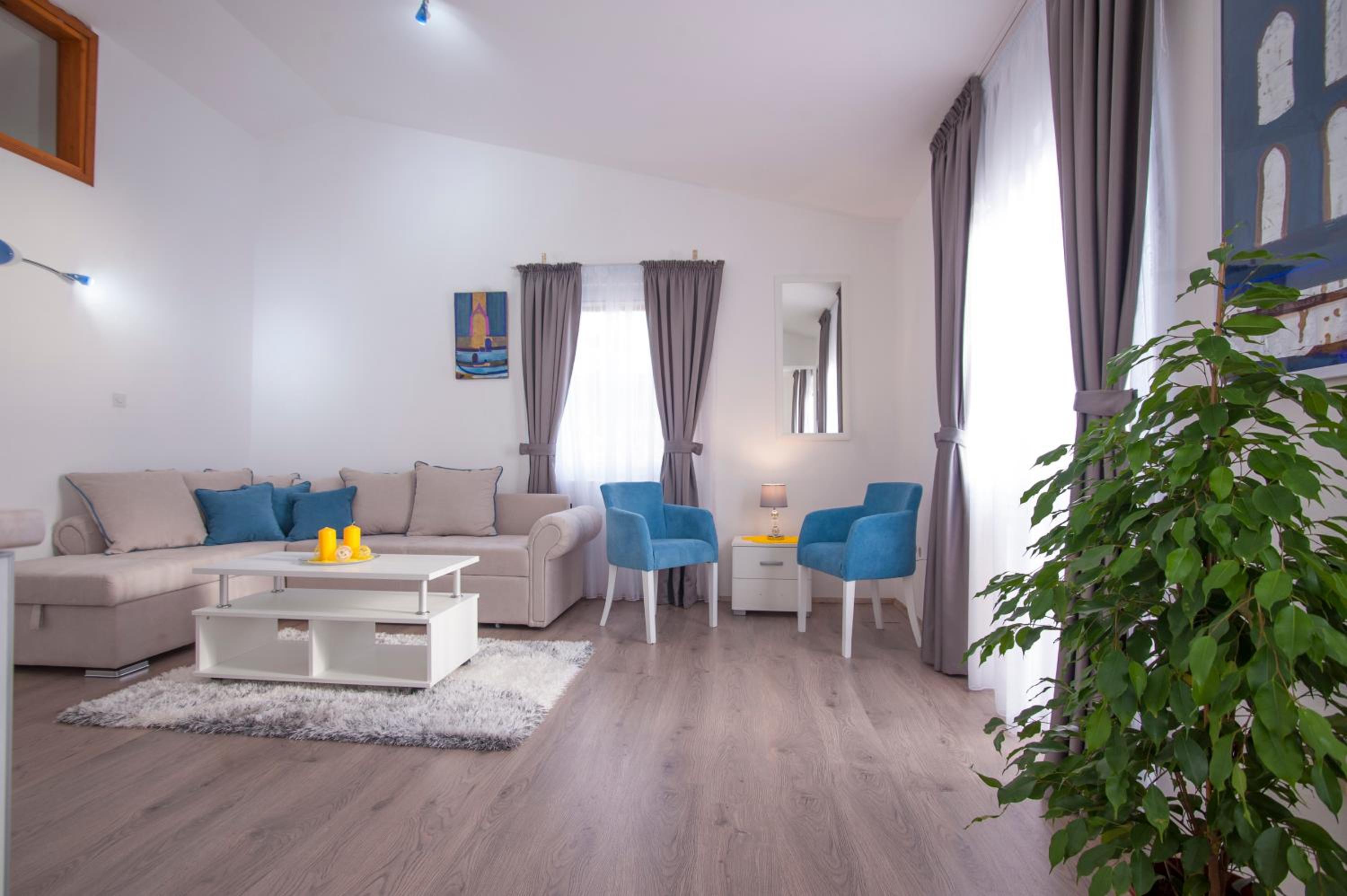 Apartments Grand