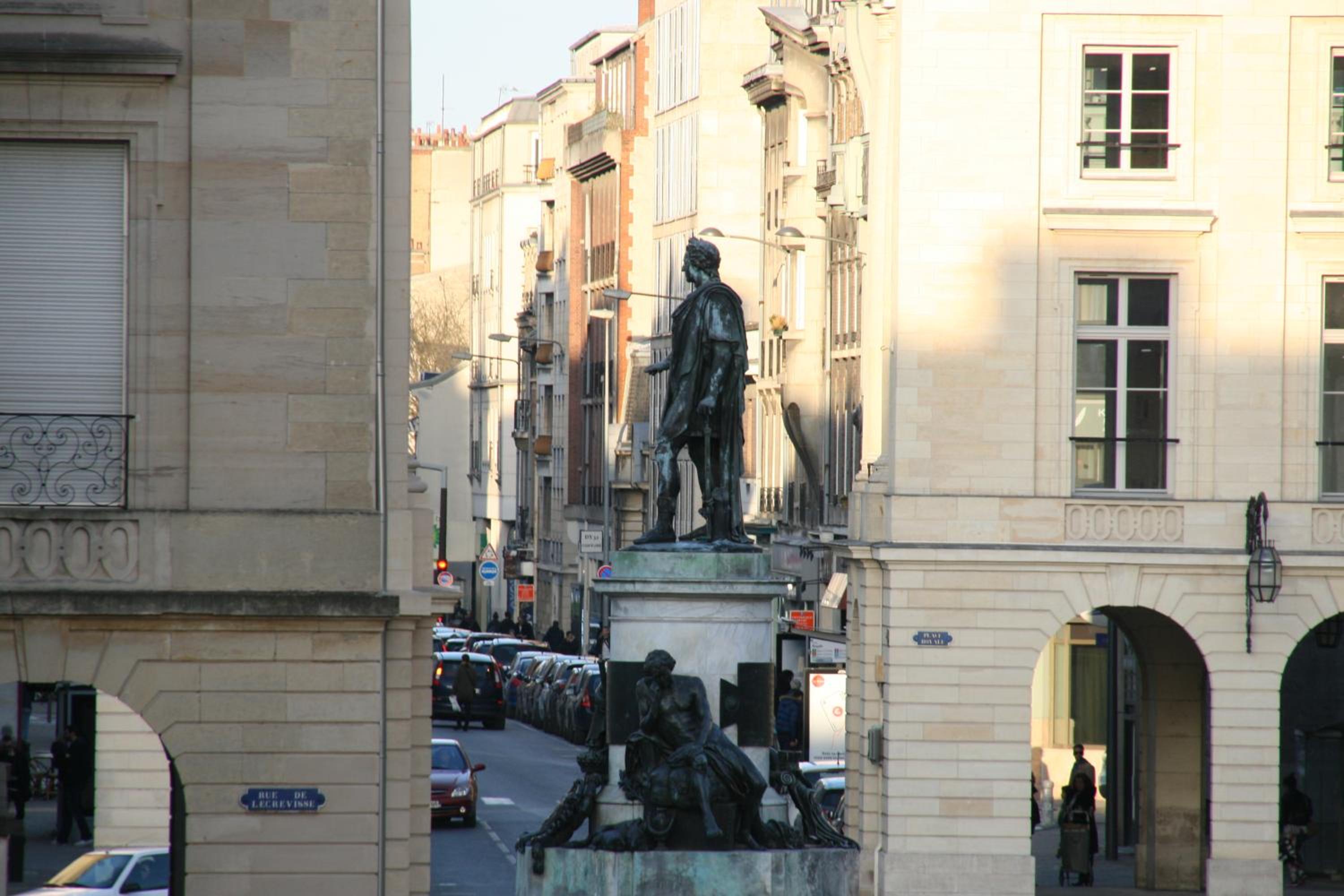 Photo 42