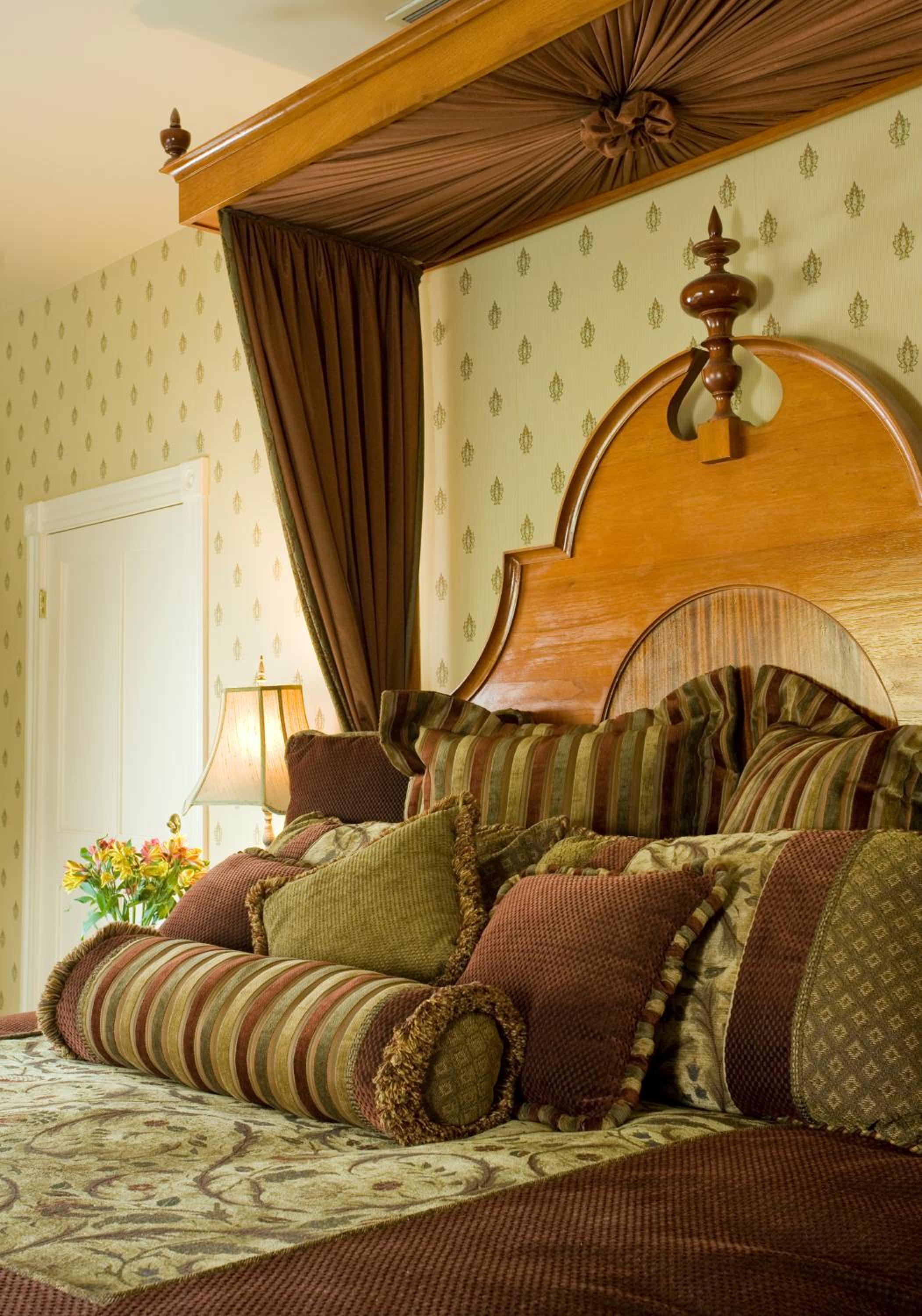 Berry Manor Inn
