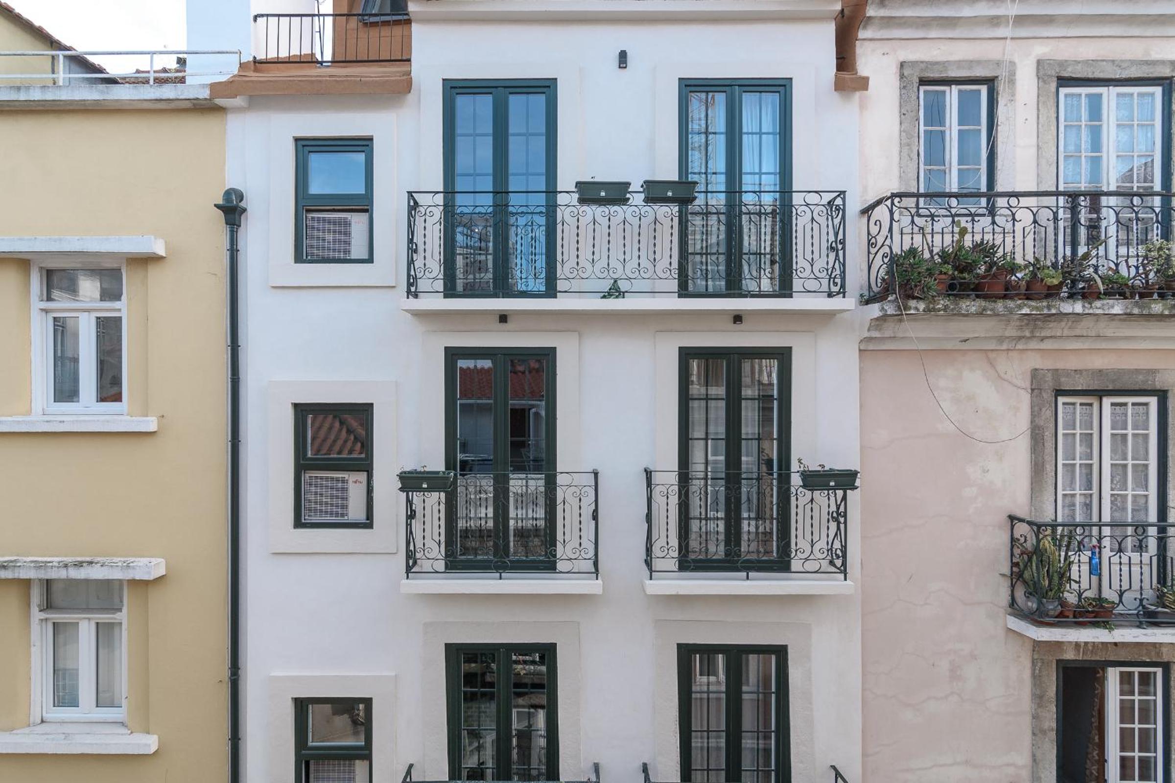 My Bairro Alto Suites