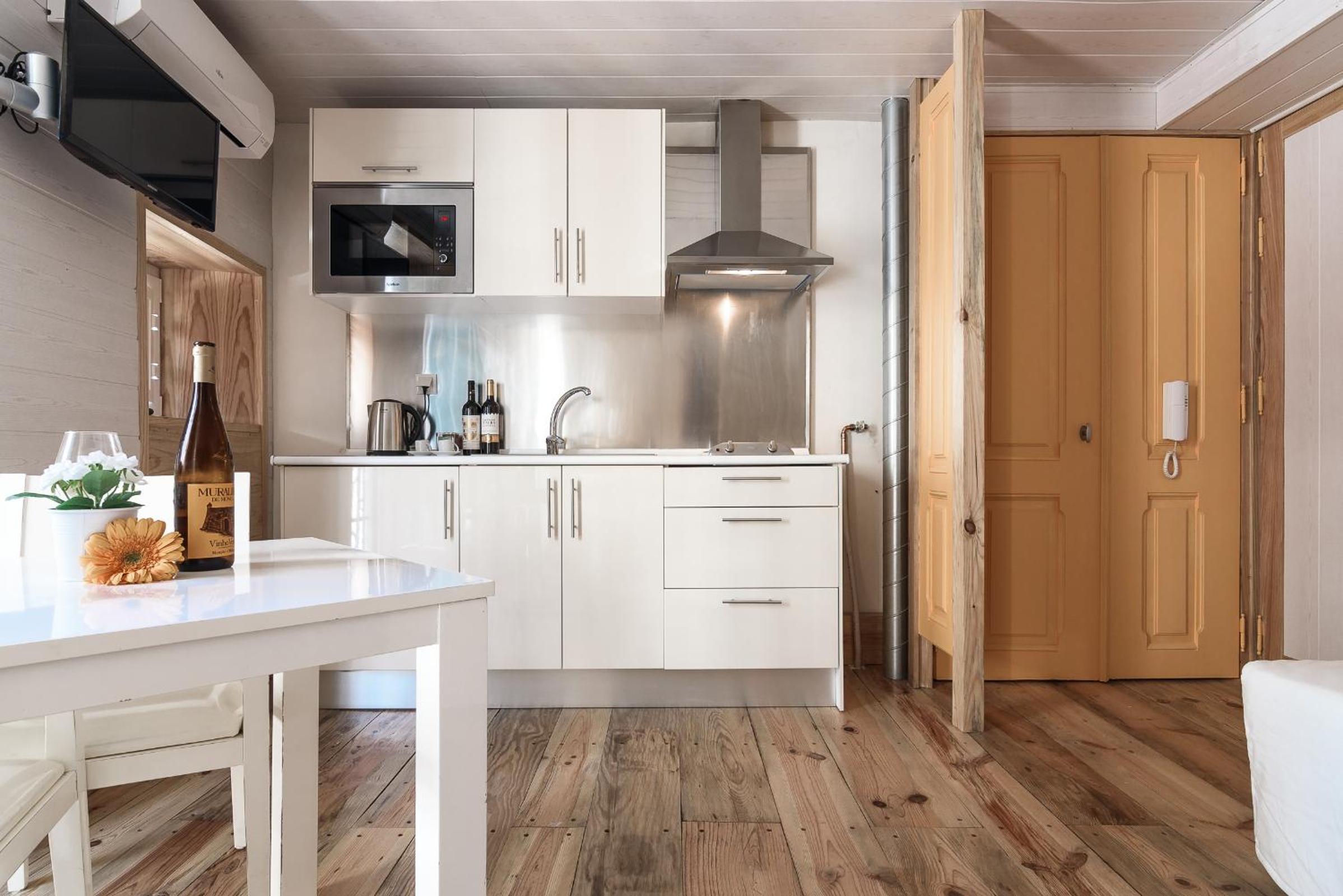 My Bairro Alto Suites