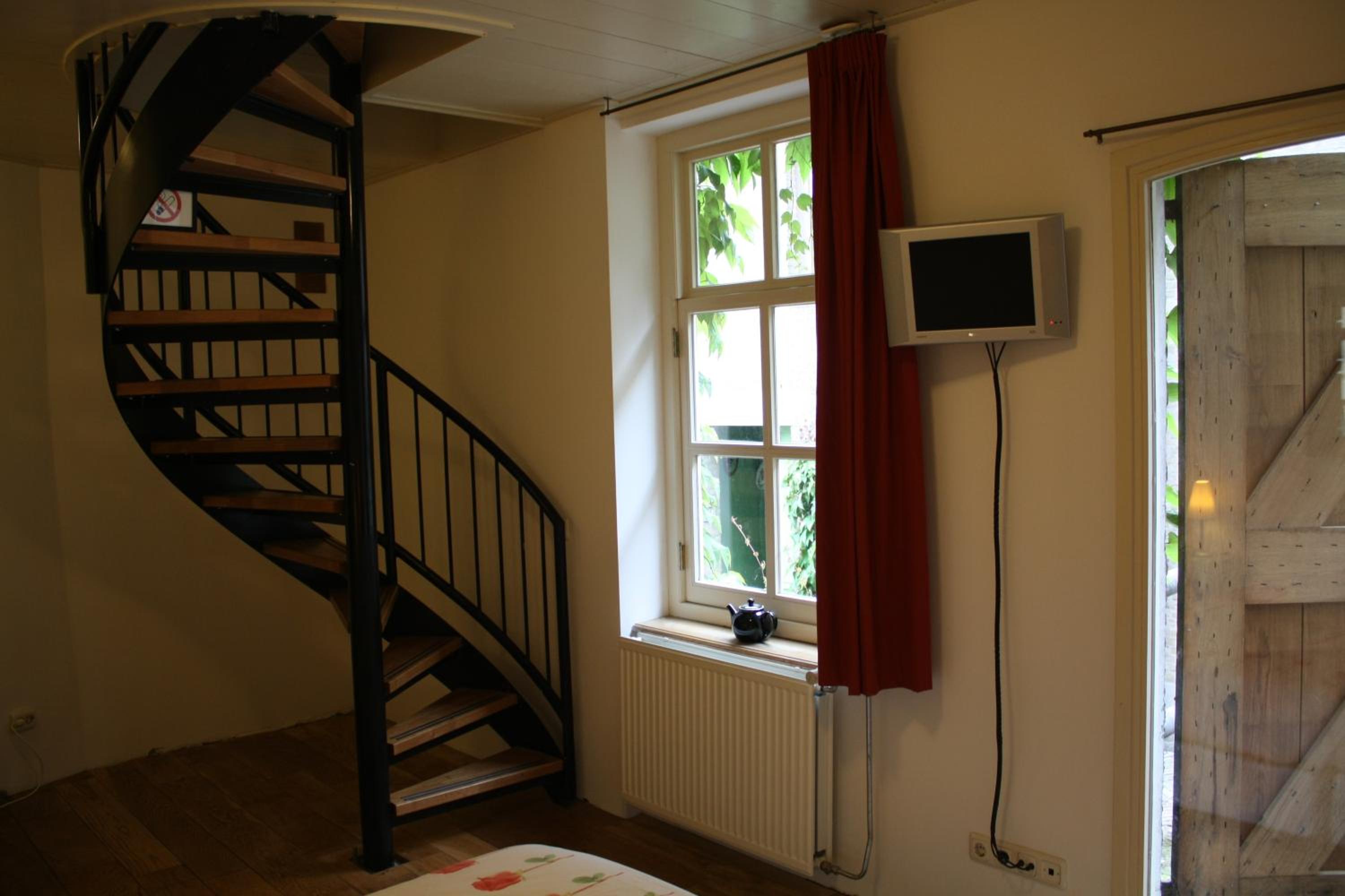 Photo 36