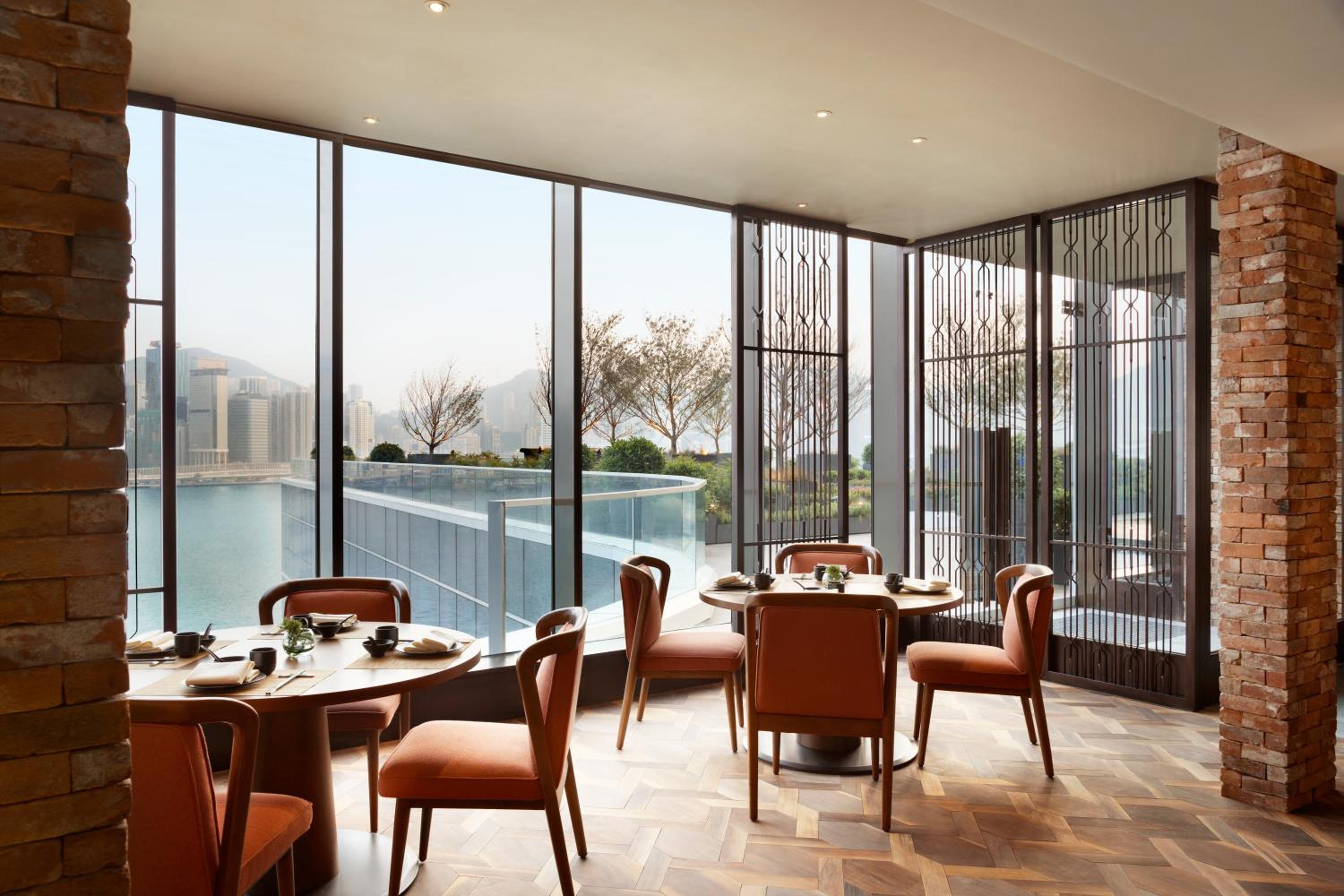 Kerry Hotel Hong Kong by Shangri-la