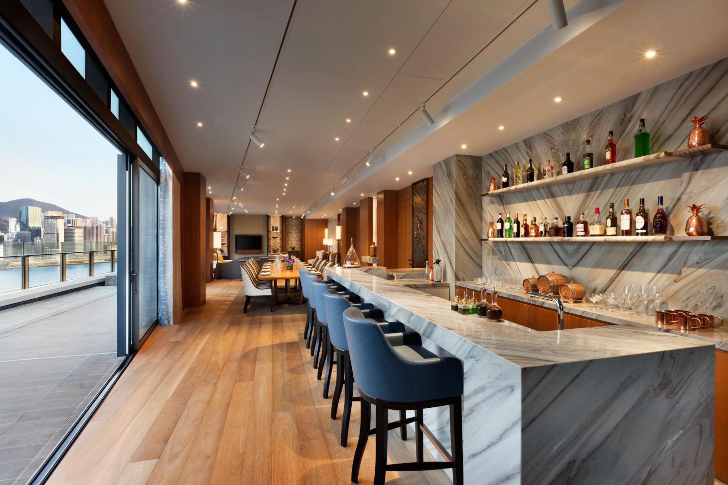 Kerry Hotel Hong Kong by Shangri-la