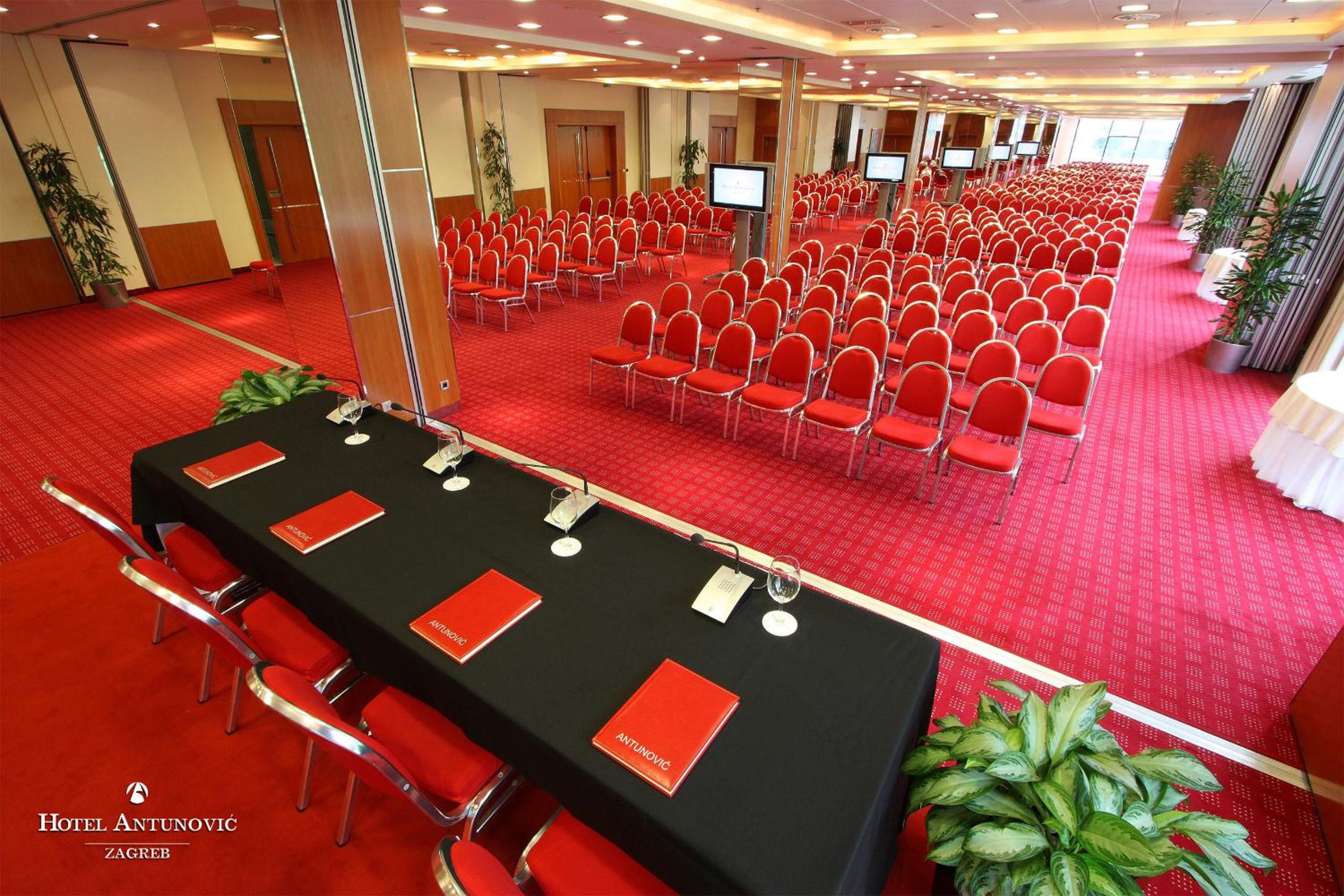 Hotel Antunovic Zagreb - Image 1