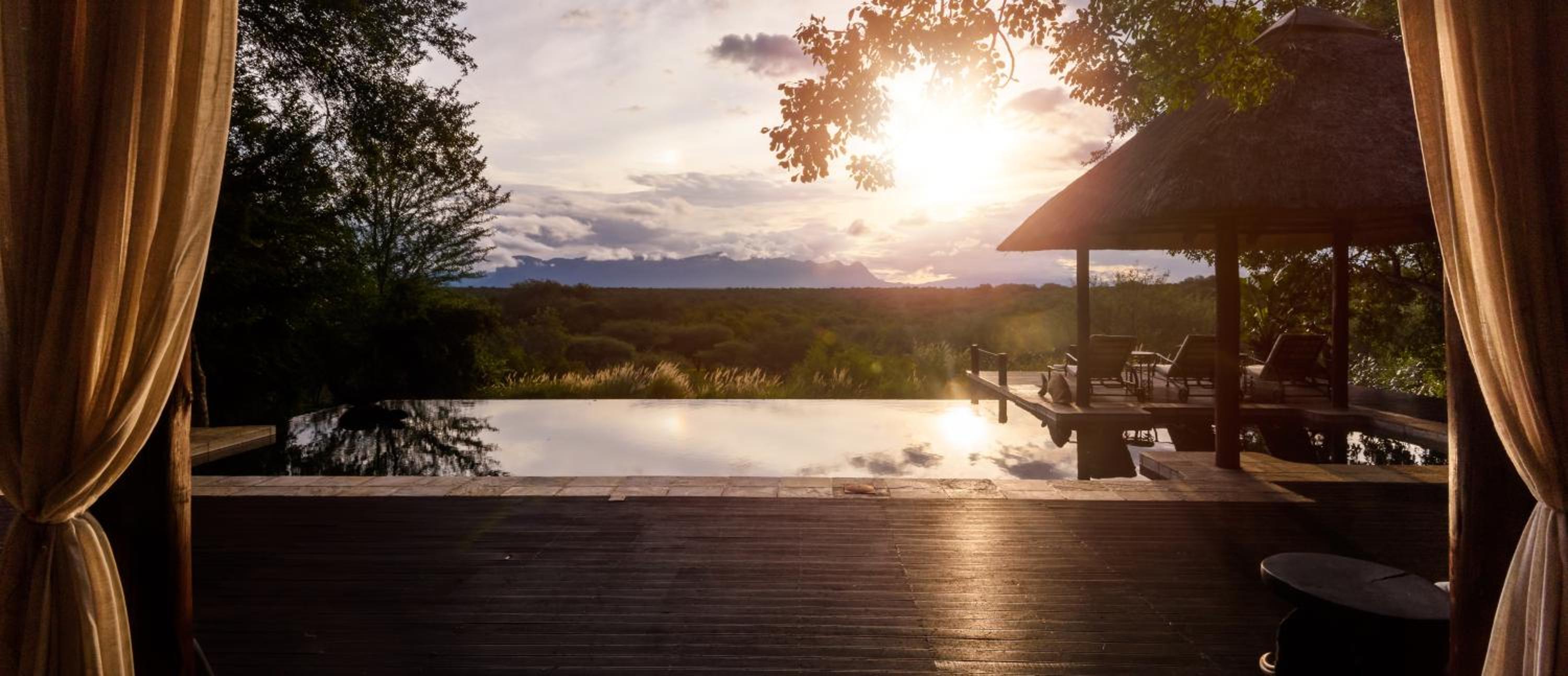 Khaya Ndlovu Safari Manor