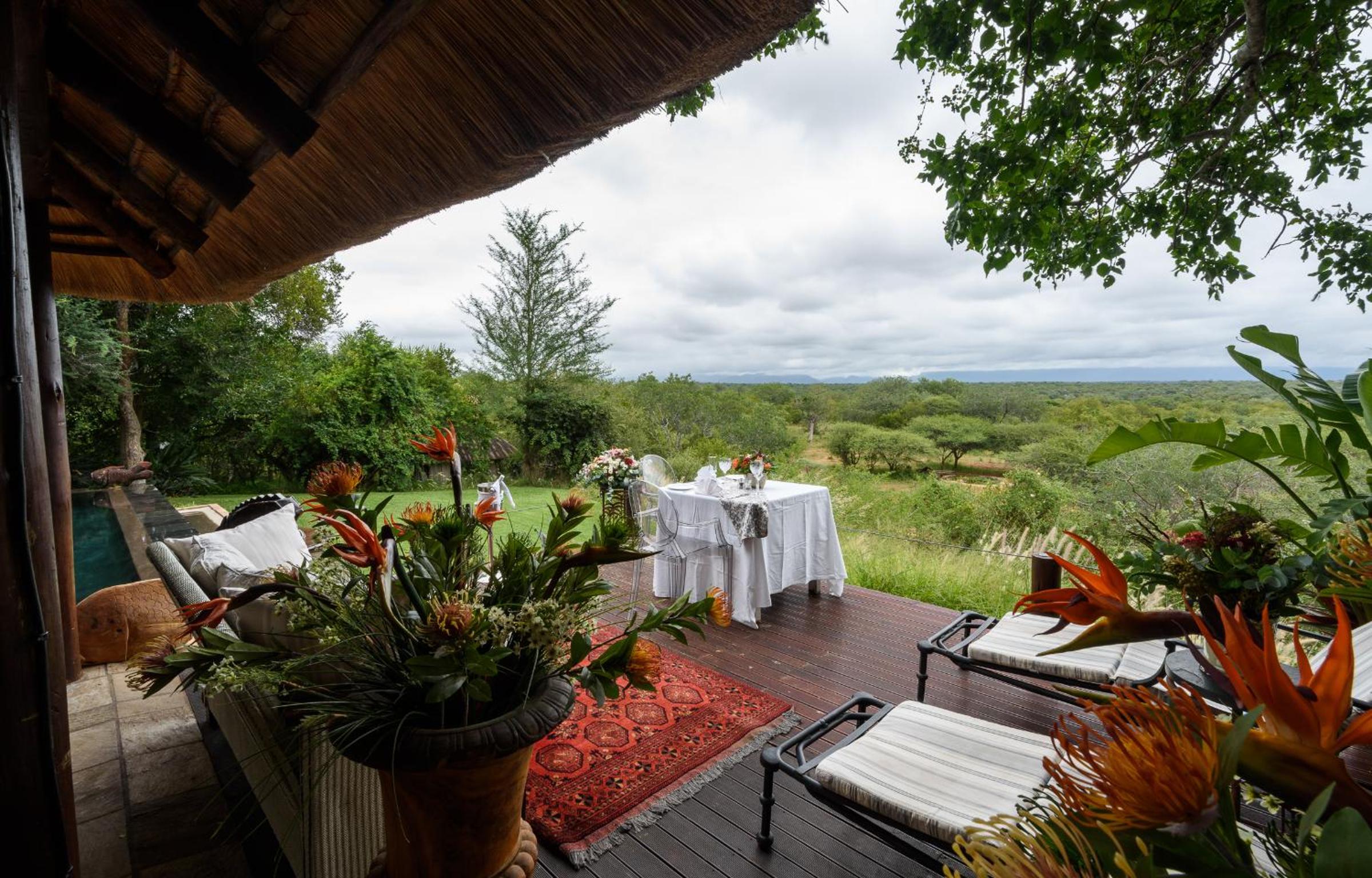 Khaya Ndlovu Safari Manor