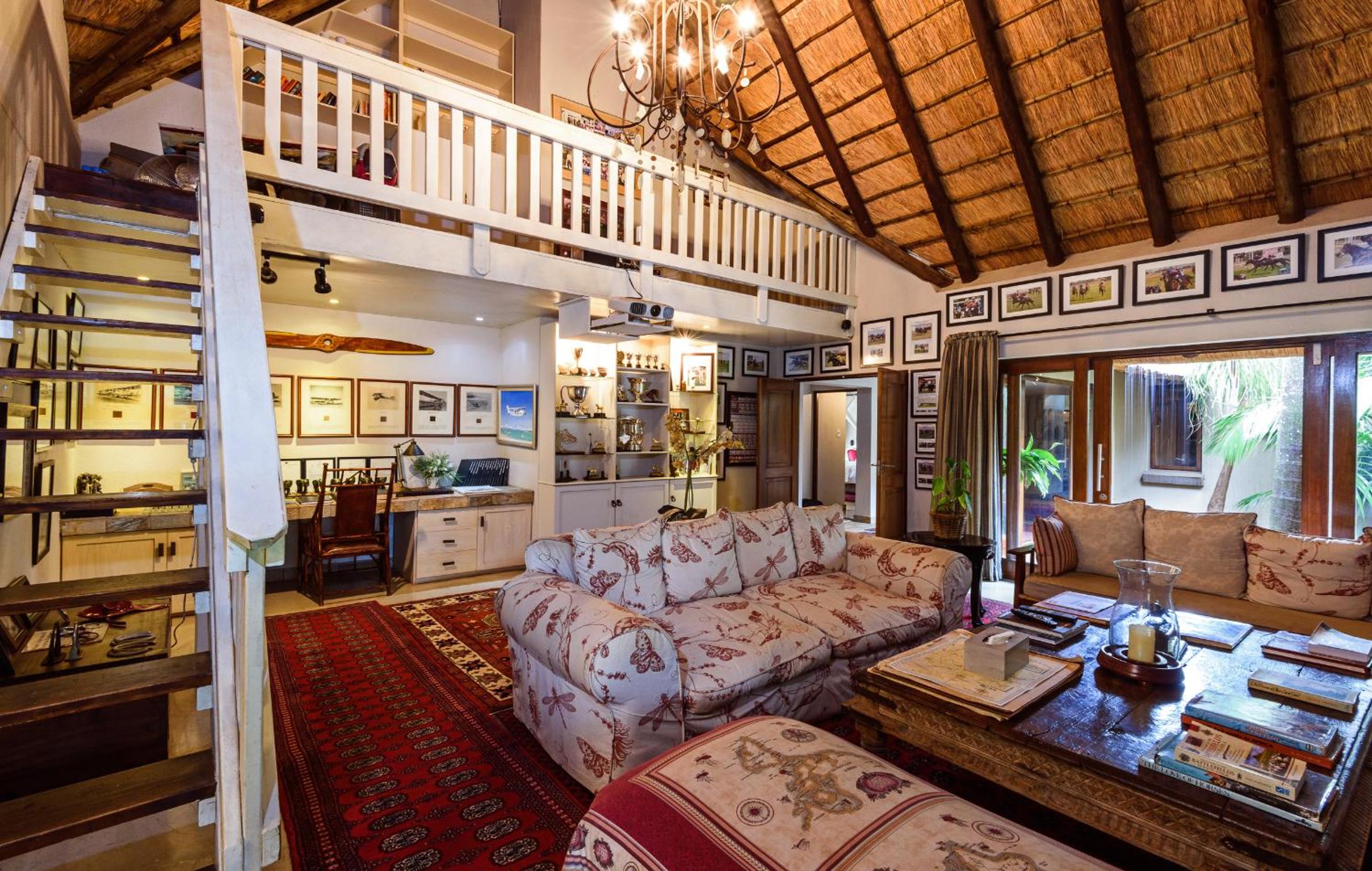 Khaya Ndlovu Safari Manor