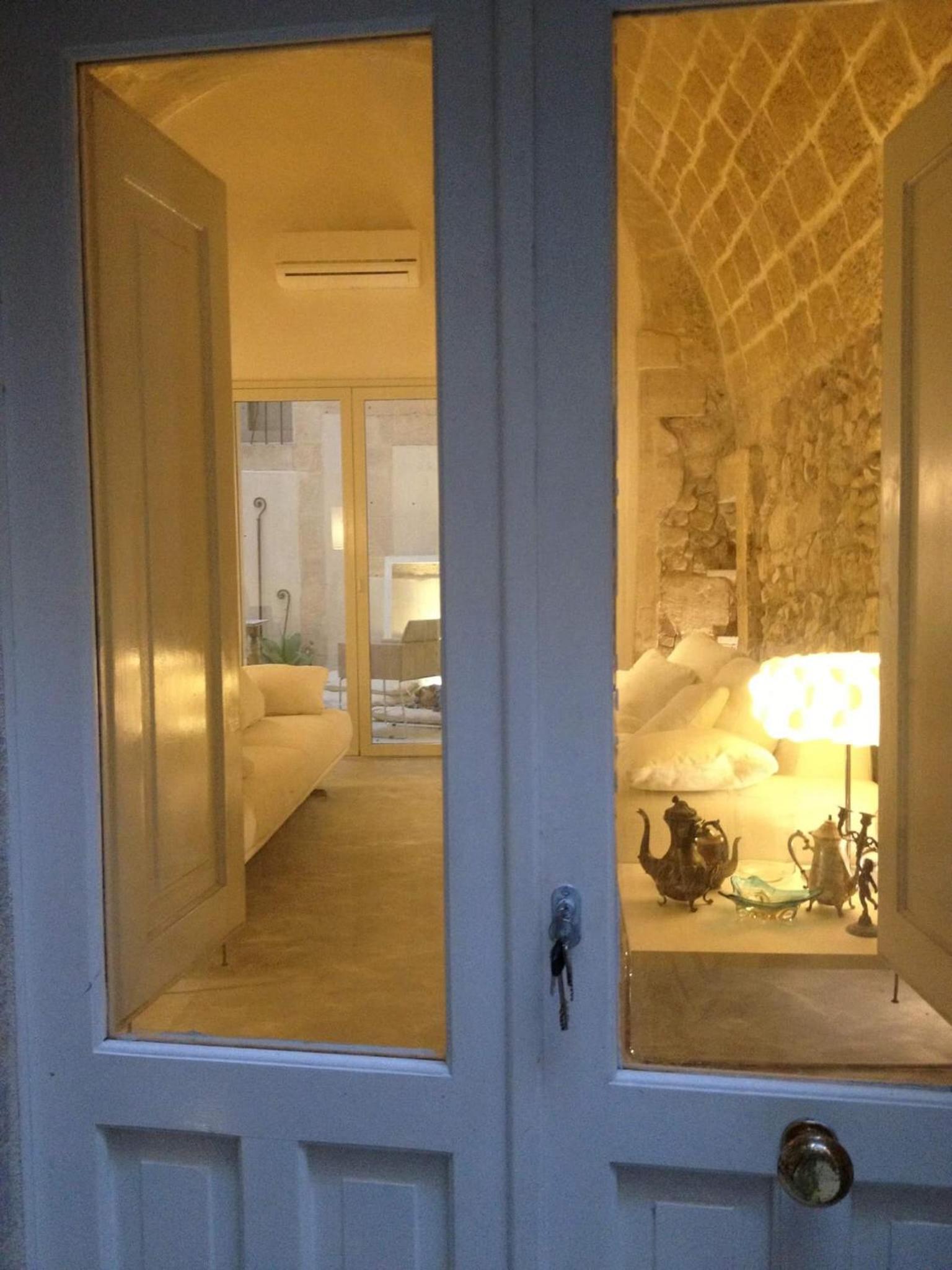 Ortigia Family House