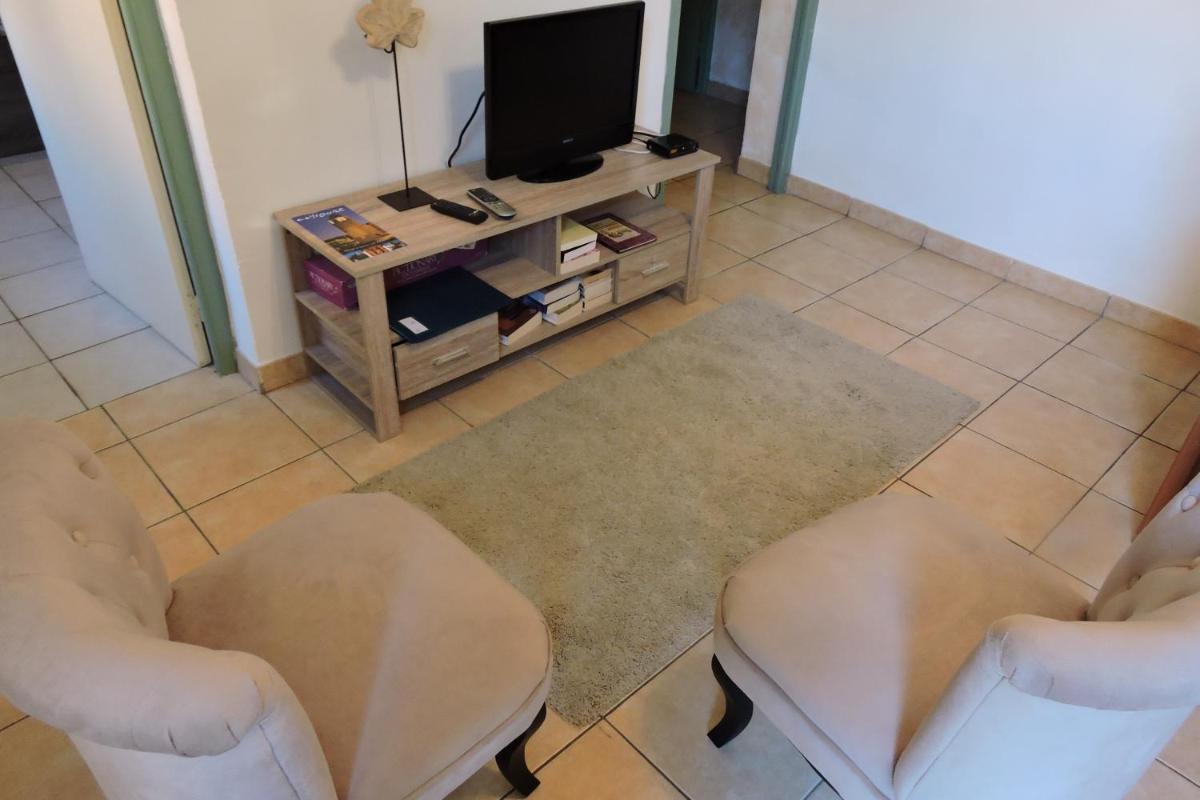Photo 23