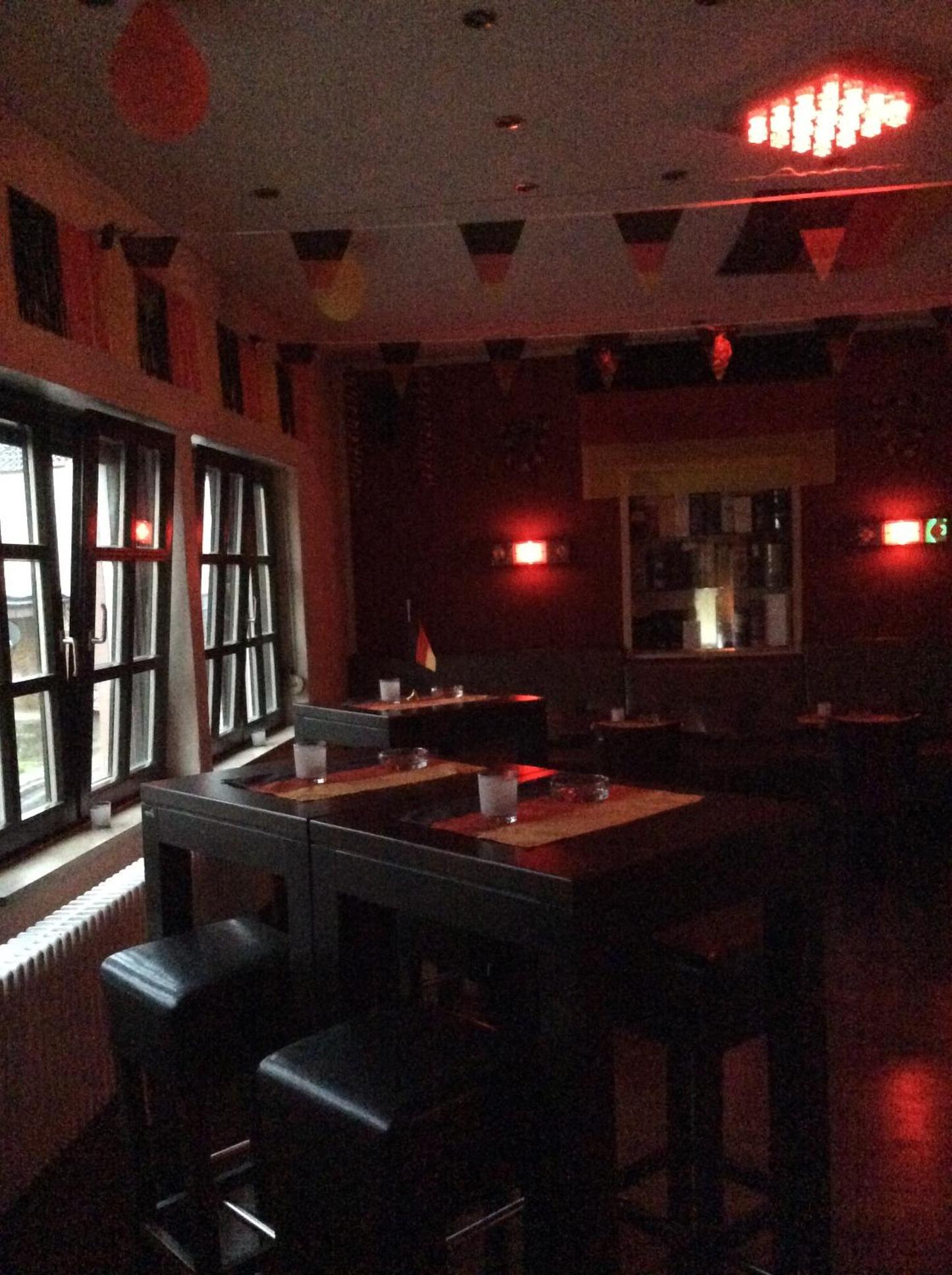 Alex -Lounge -Sportsbar -Smokerlounge