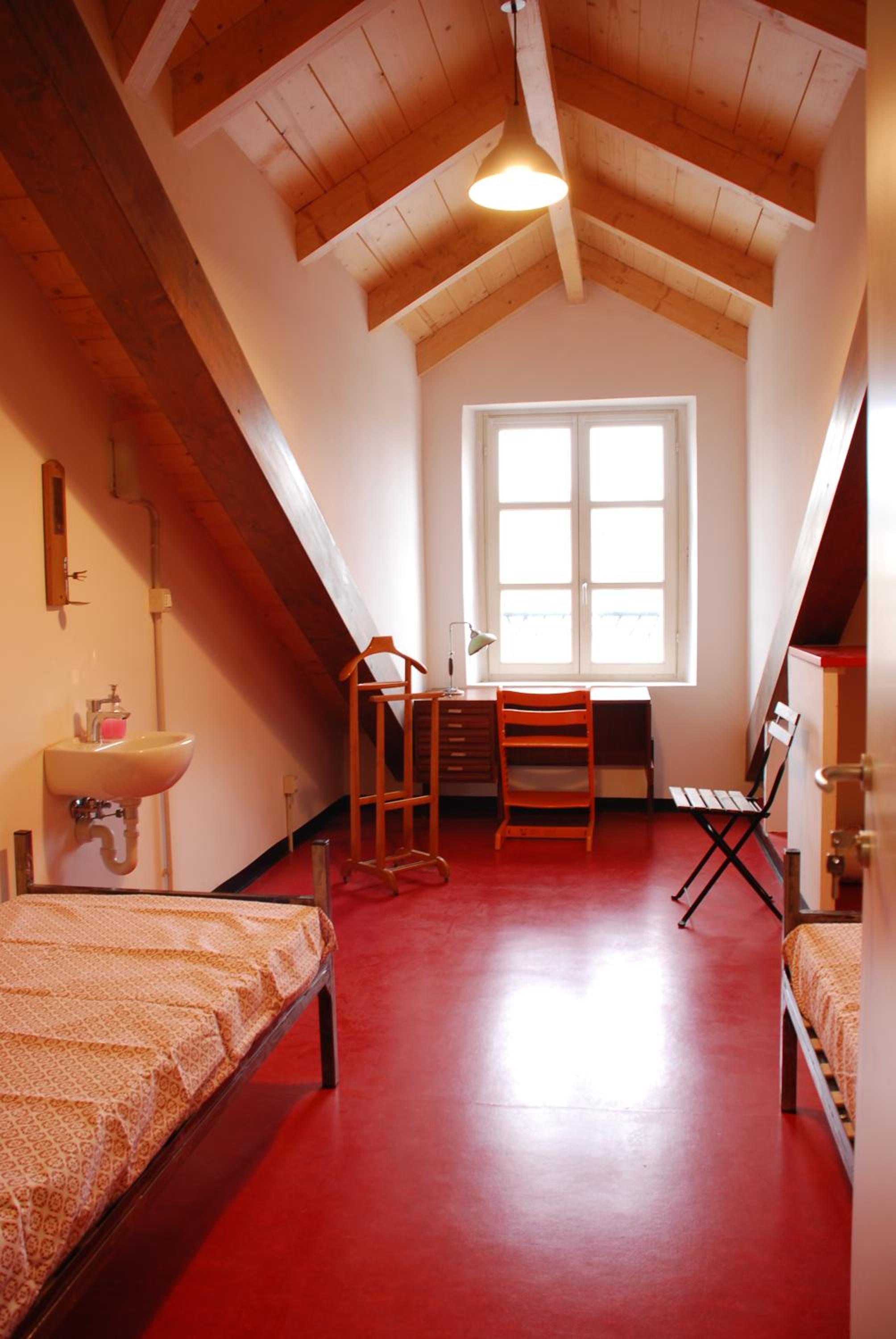 Attic Hostel Torino view 2