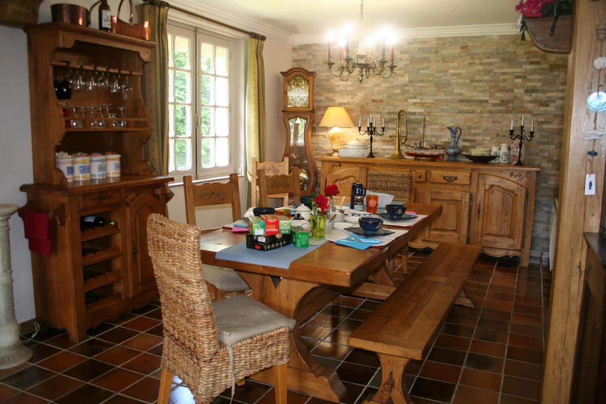 Photo 8