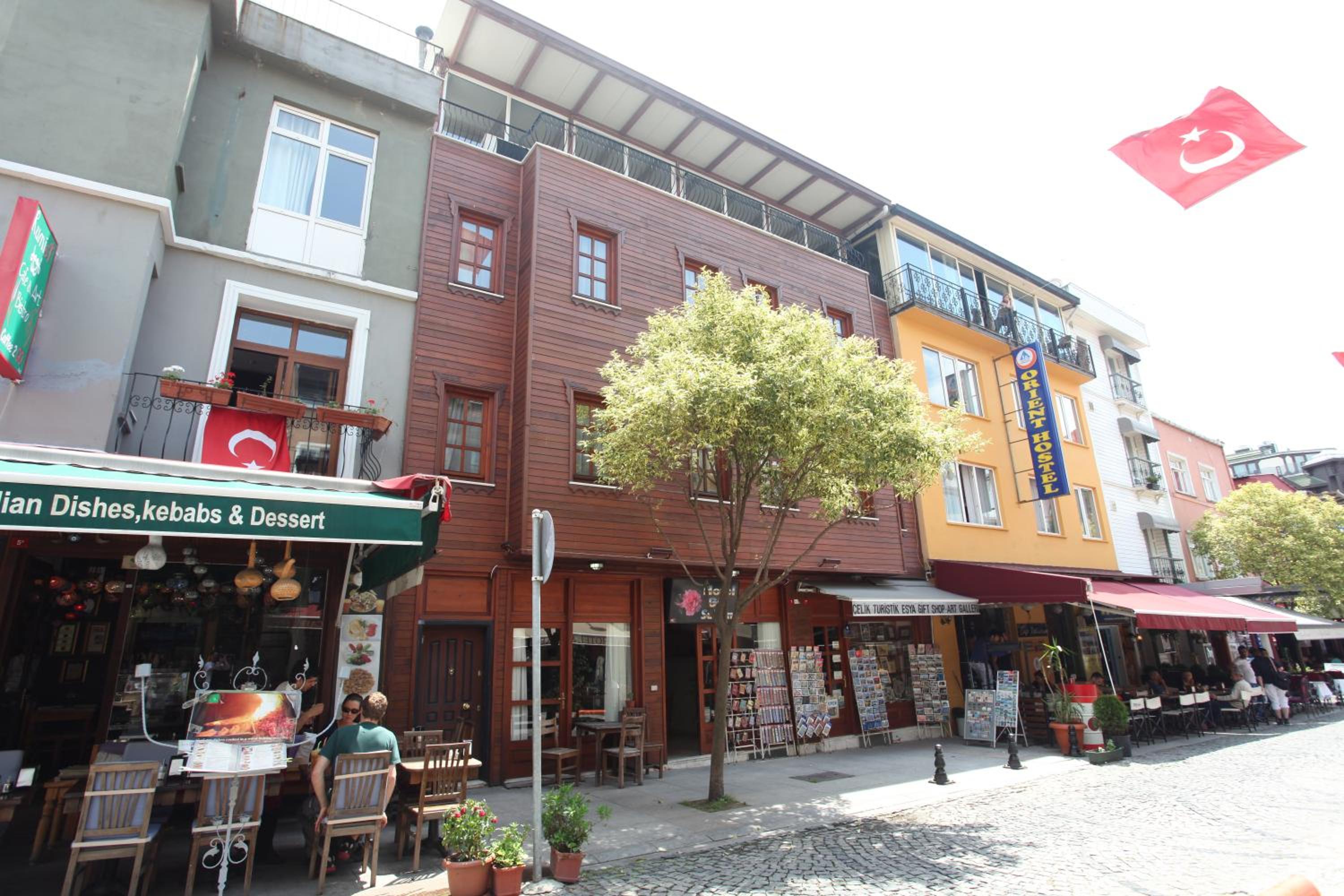 Gul Sultan Hotel
