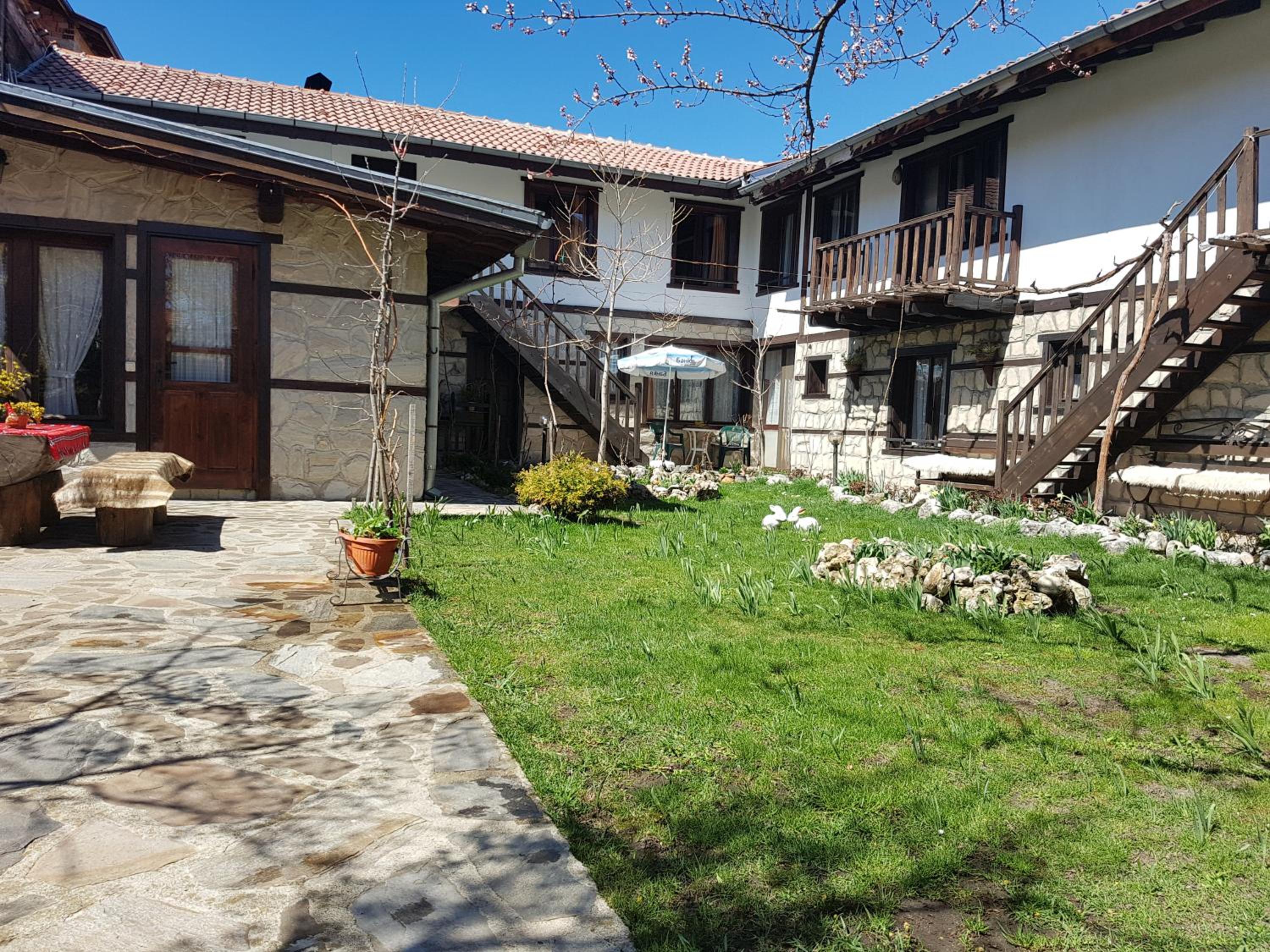 Bansko Vacations - Trenchova Guest House - Property Image 5