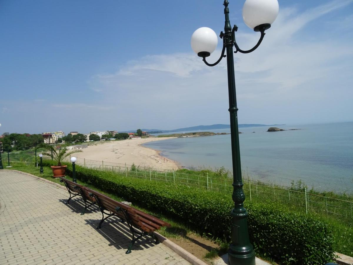 Lozenetz Beach Apartments