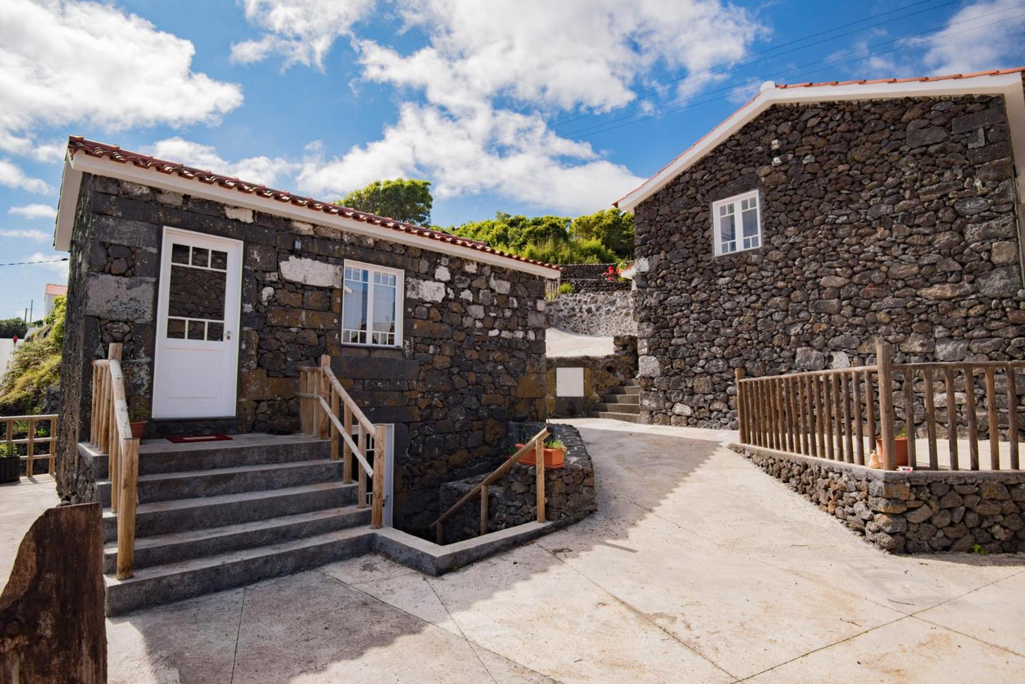 Stone Dreams - Namoradeira view 3