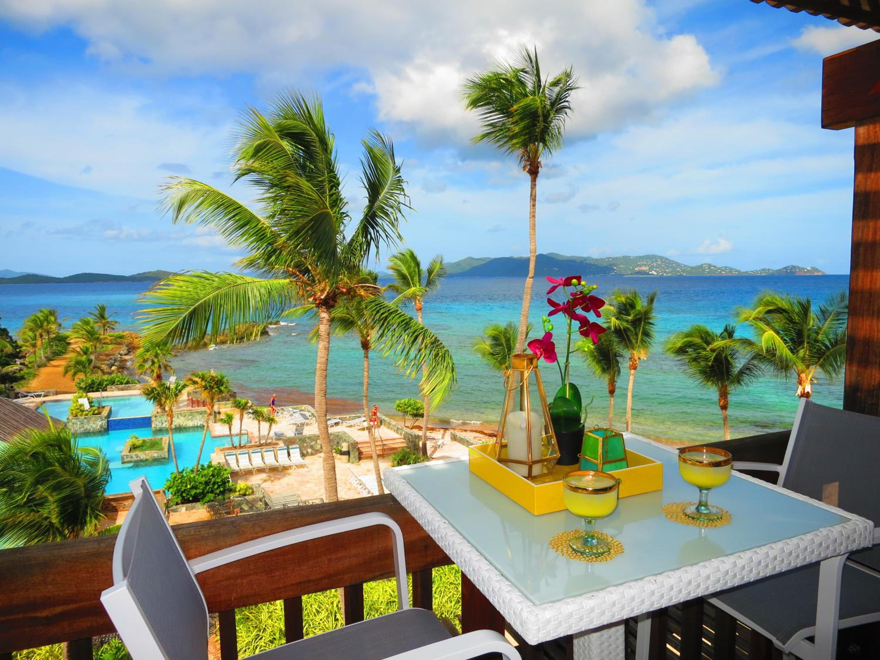 Luxury Beachfront Duplex Villa on Sapphire Beach IV