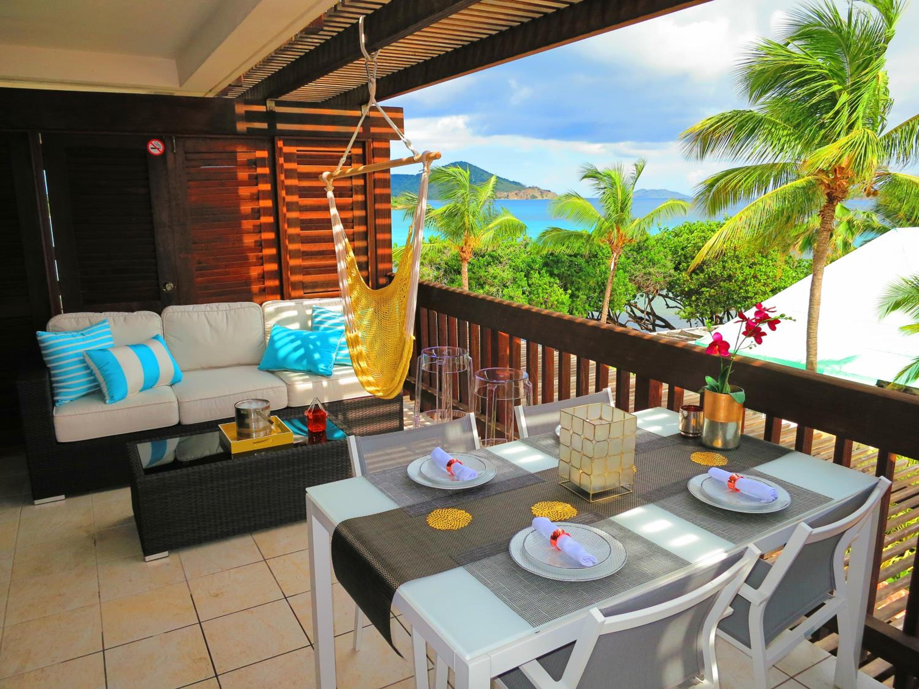 Luxury Beachfront Duplex Villa on Sapphire Beach IV