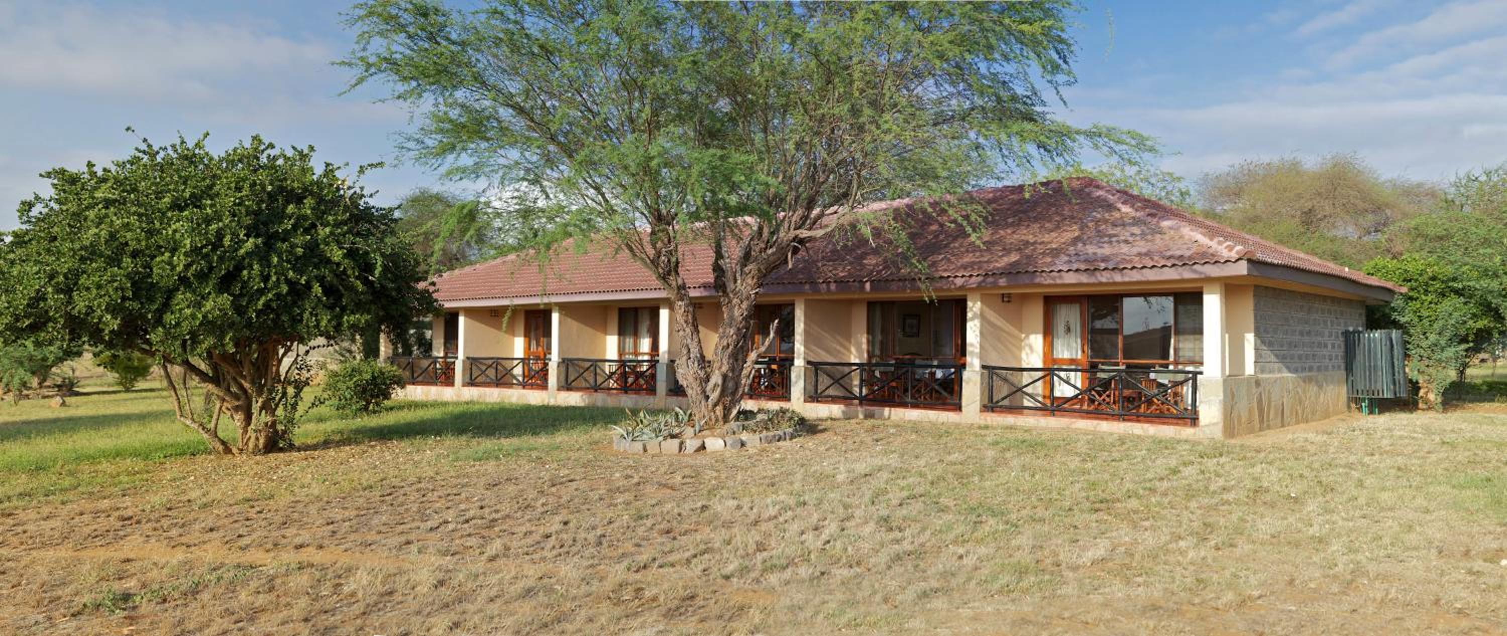 Ashnil Aruba Lodge